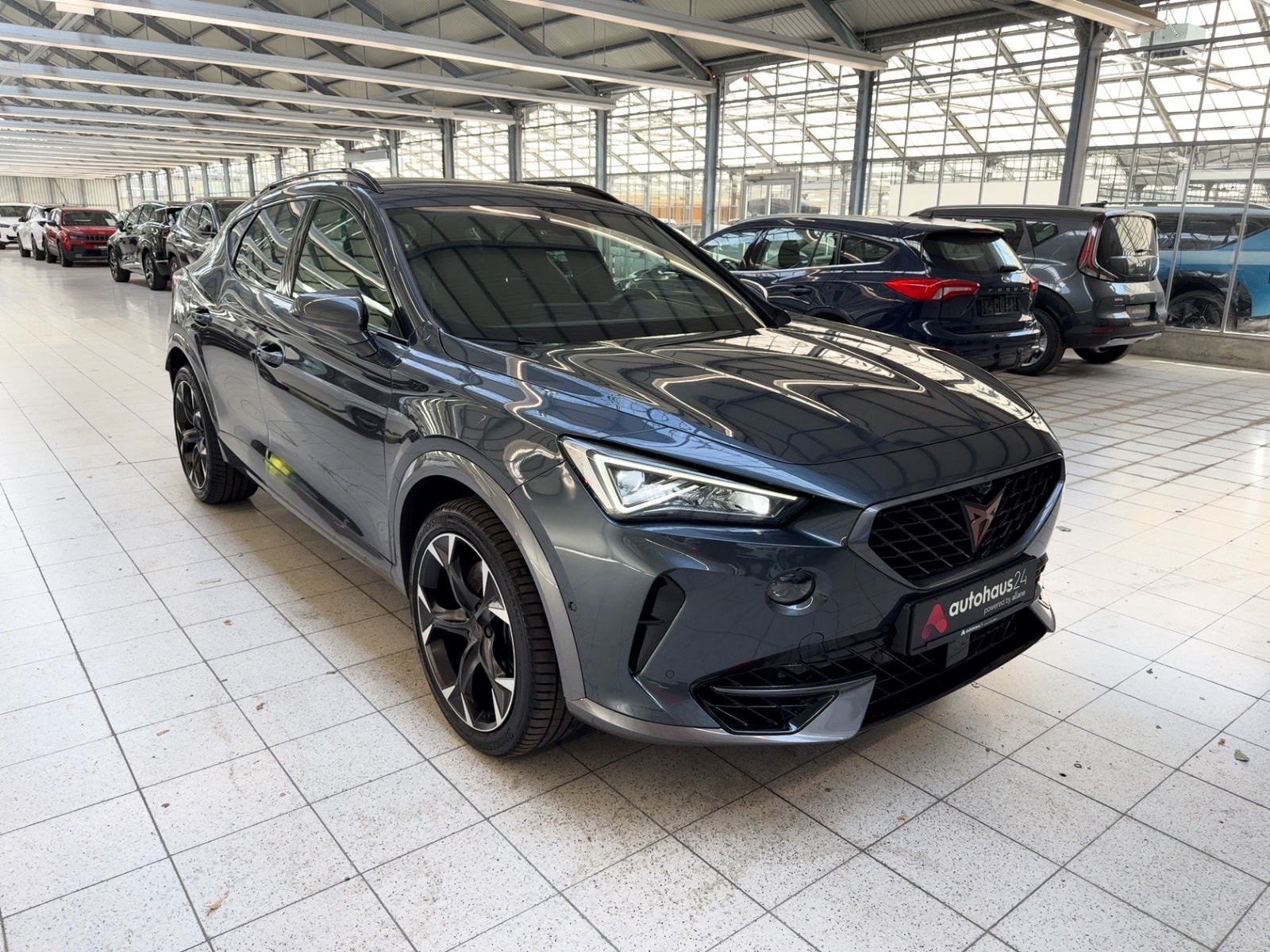 CUPRA Formentor SUV / Crossover / Geländewagen CUPRA Formentor 2.0 TSI 228kW VZ 4Drive DSG Sports Utility Vehicle #1