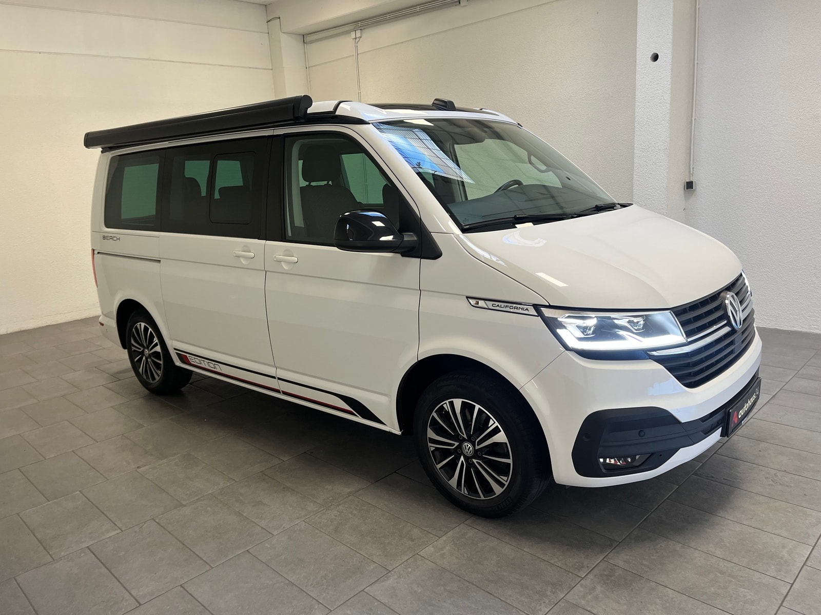 Volkswagen Multivan Kleinbus / Van VOLKSWAGEN California 2,0 TDI 150kW BMT DSG Beach Camper Ed. Campingbus #1