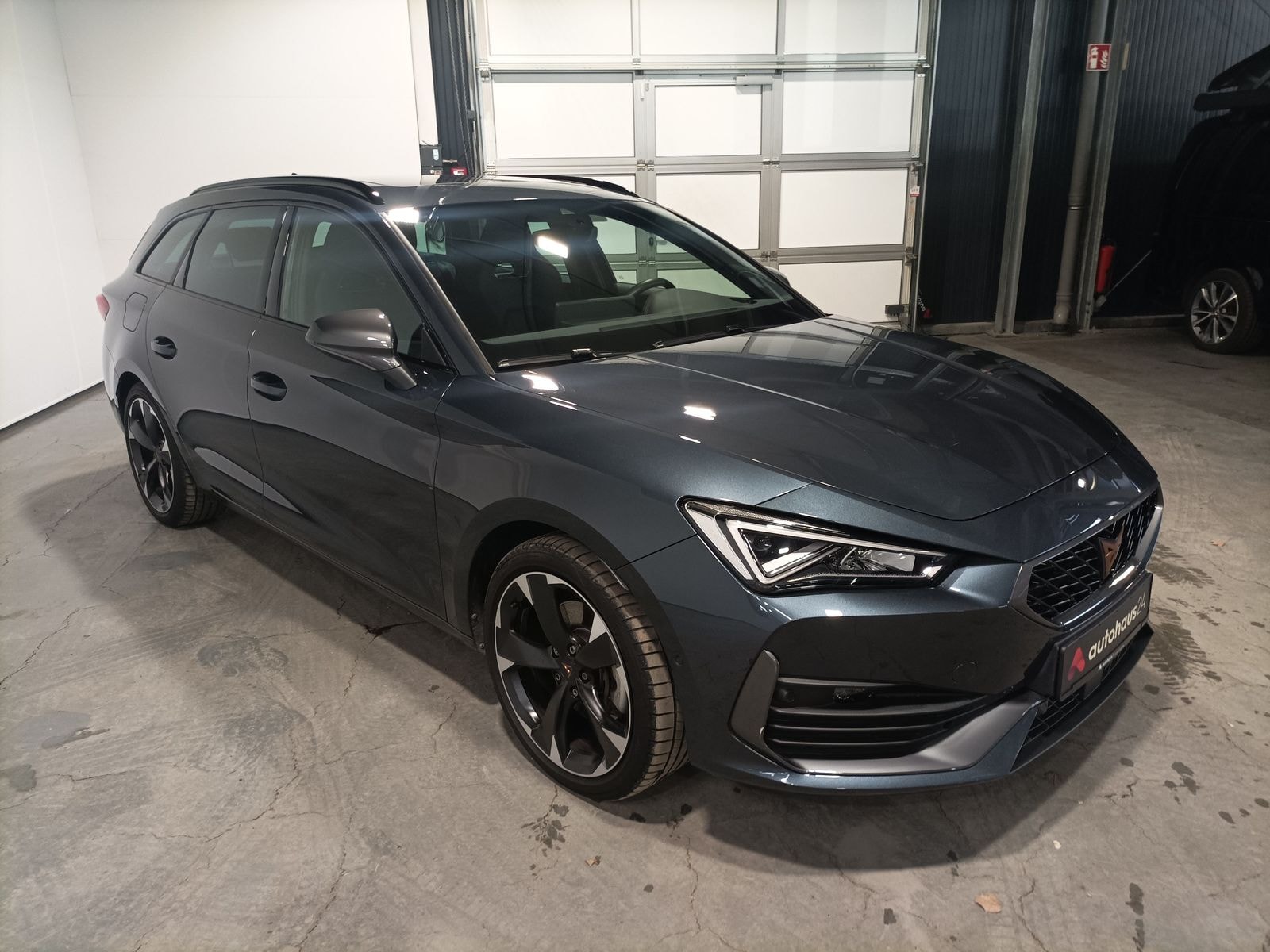 CUPRA Leon Kombi CUPRA Leon 1.4 e-HYBRID 150kW DSG Sportstourer Kombi #1