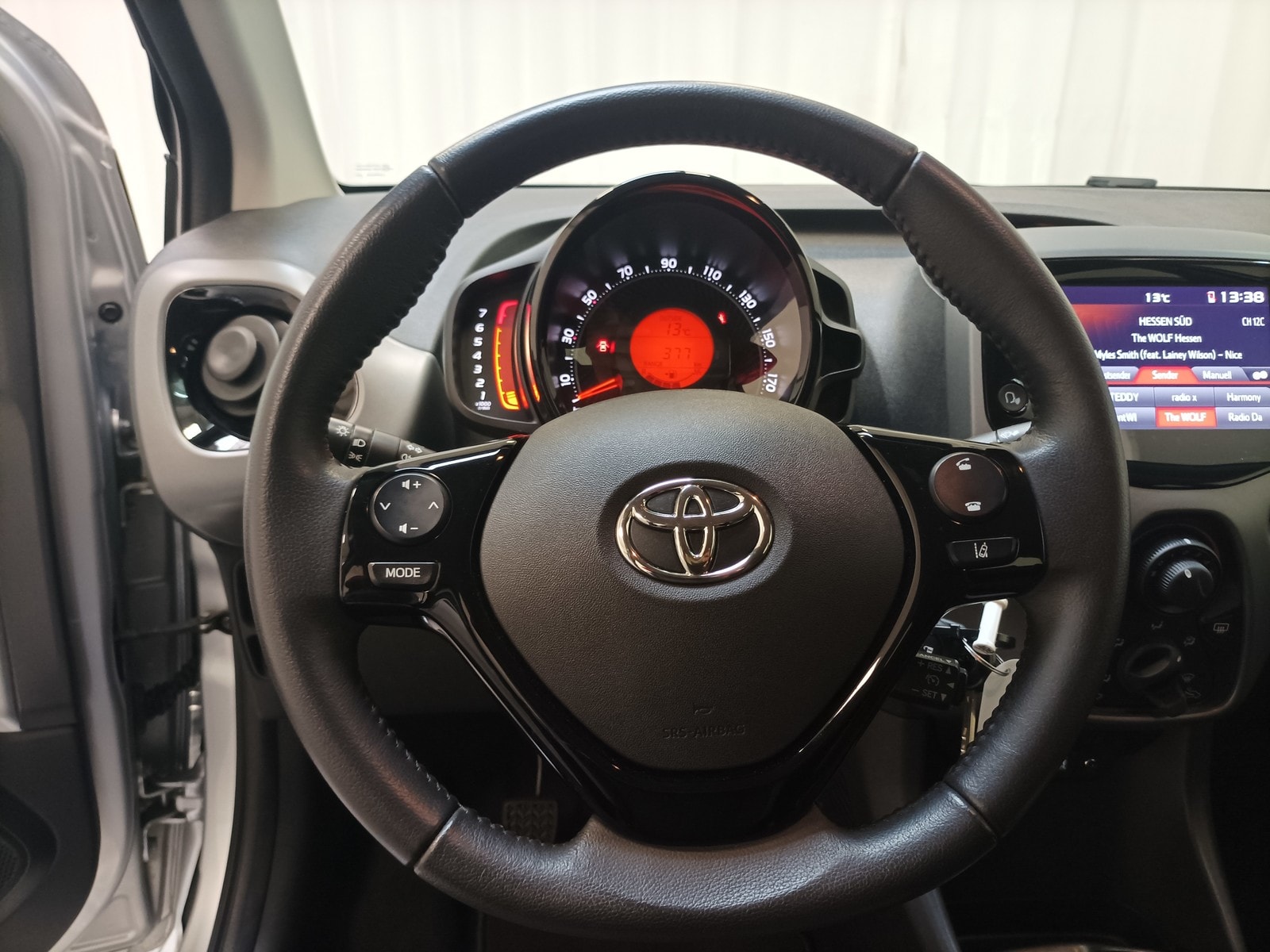 Toyota Aygo Limousine Aygo 1.0 Team D (EURO 6d) #11