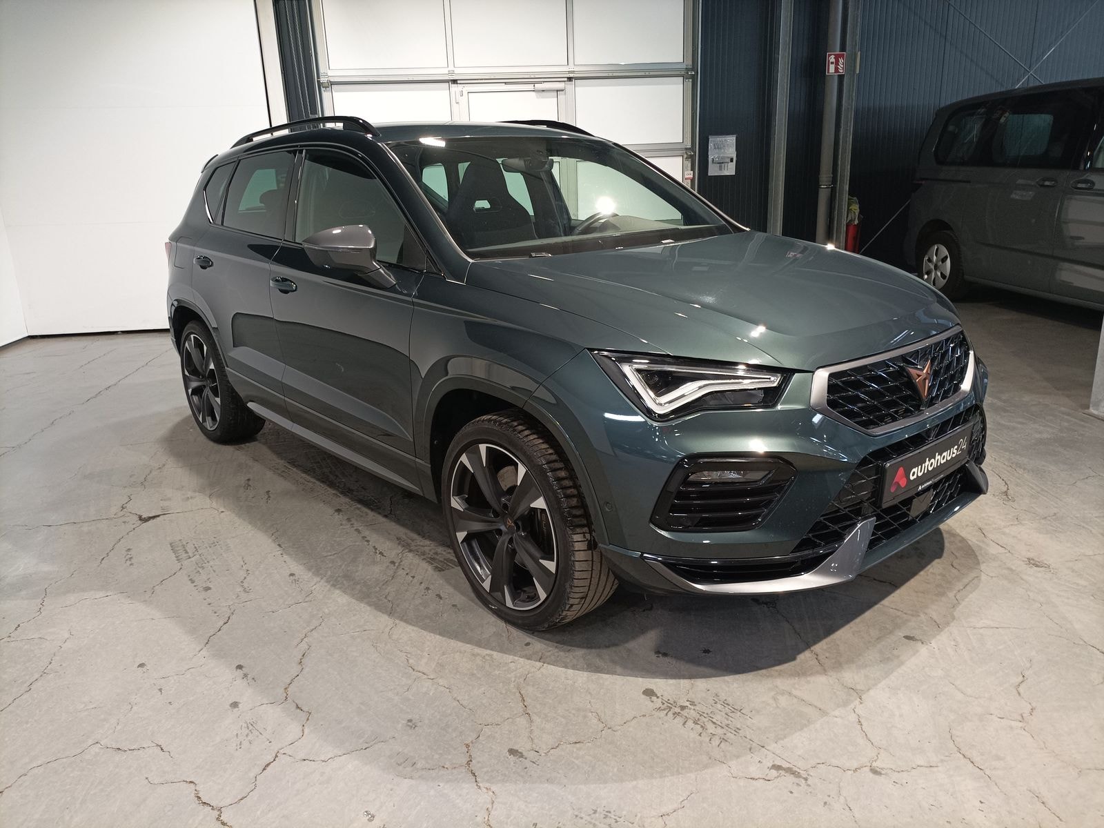 CUPRA Ateca SUV / Crossover / Geländewagen CUPRA Ateca 2.0 TSI 221kW 4Drive DSG Sports Utility Vehicle #1