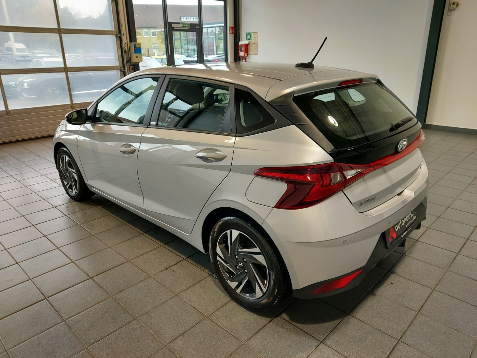 Hyundai i20 Limousine i20 1.0 T-GDI Select Mild-Hybrid (EURO 6d)(OPF) #4