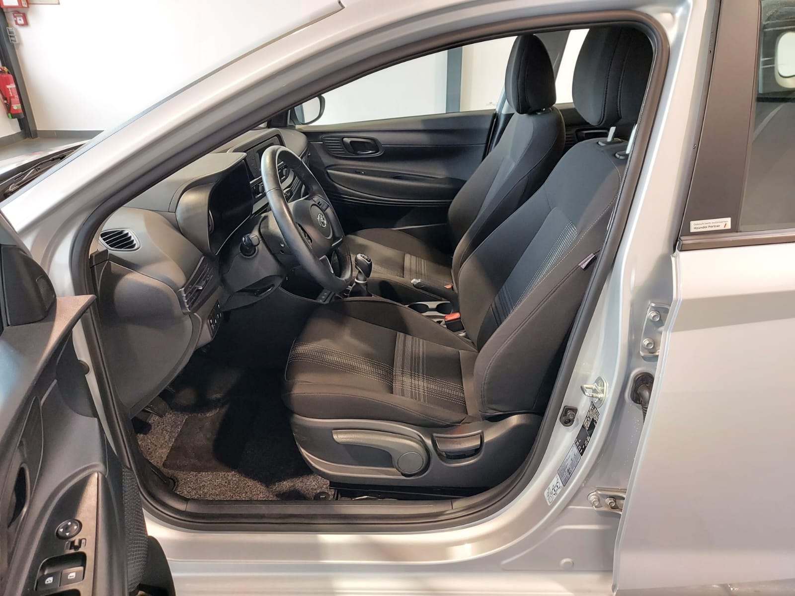 Hyundai i20 Limousine i20 1.0 T-GDI Select Mild-Hybrid (EURO 6d)(OPF) #8