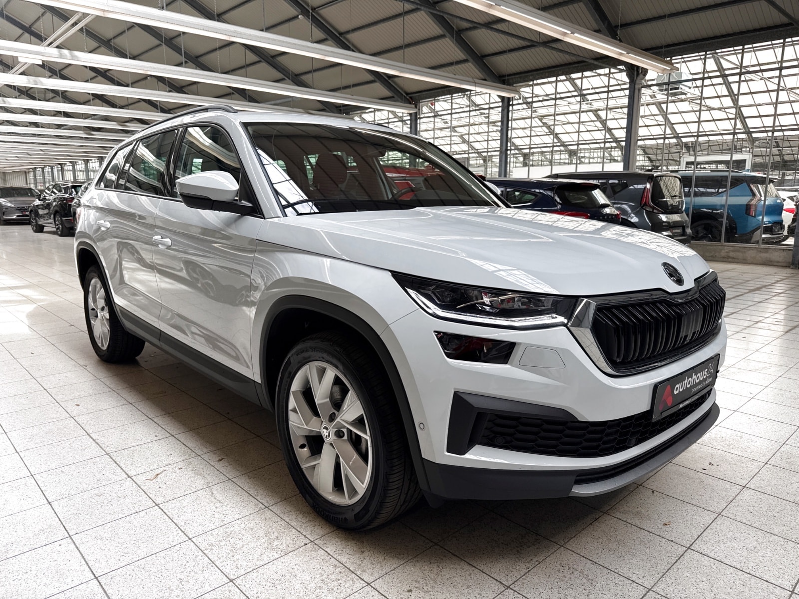 ŠKODA Kodiaq SUV / Crossover / Geländewagen SKODA Kodiaq 1.5l TSI ACT DSG CLEVER Sports Utility Vehicle #1