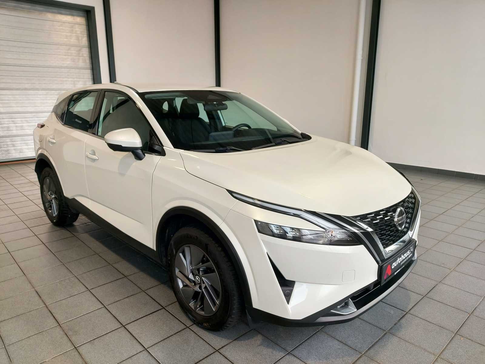 Nissan Qashqai SUV / Crossover / Geländewagen NISSAN Qashqai 1.3 DIG-T MHEV 158PS Xtronic Acenta Crossover #1