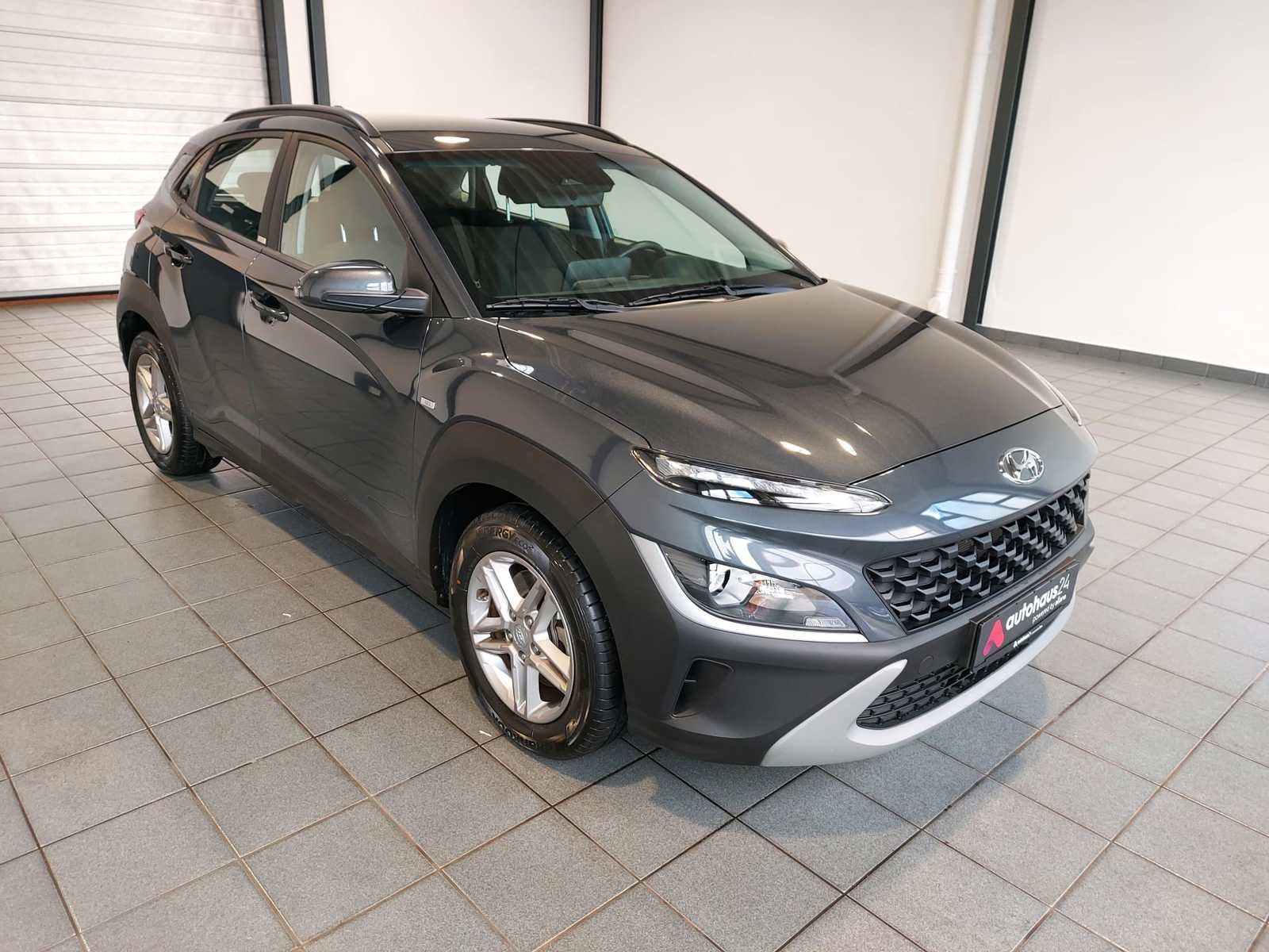 Hyundai Kona SUV / Crossover / Geländewagen HYUNDAI Kona 1.0 T-GDI 48V-Hybrid Select iMT Sports Utility Vehicle #1