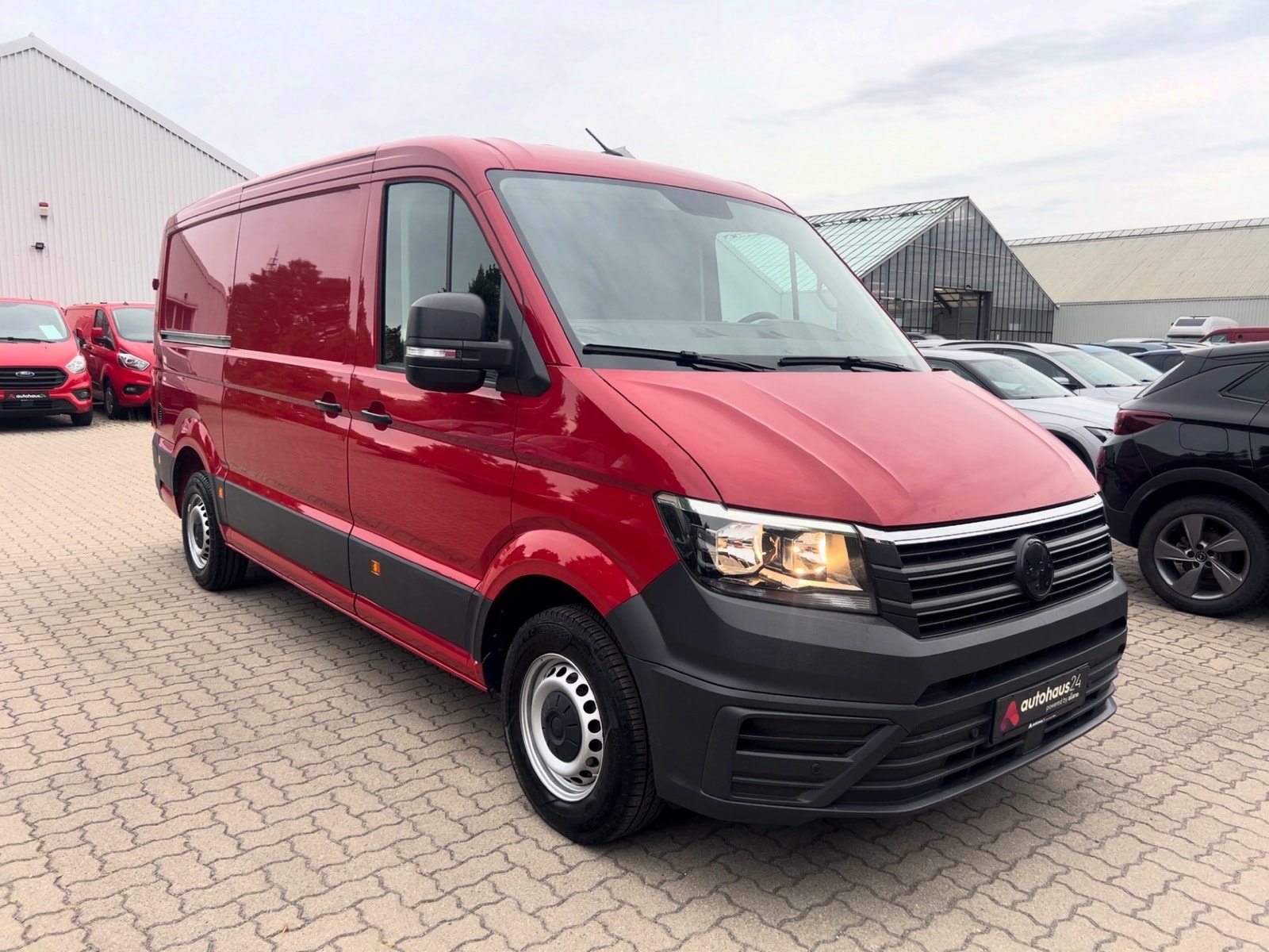 Volkswagen Crafter Transporter VOLKSWAGEN Crafter 35 2,0TDI 75kW mittel Kastenwagen #1