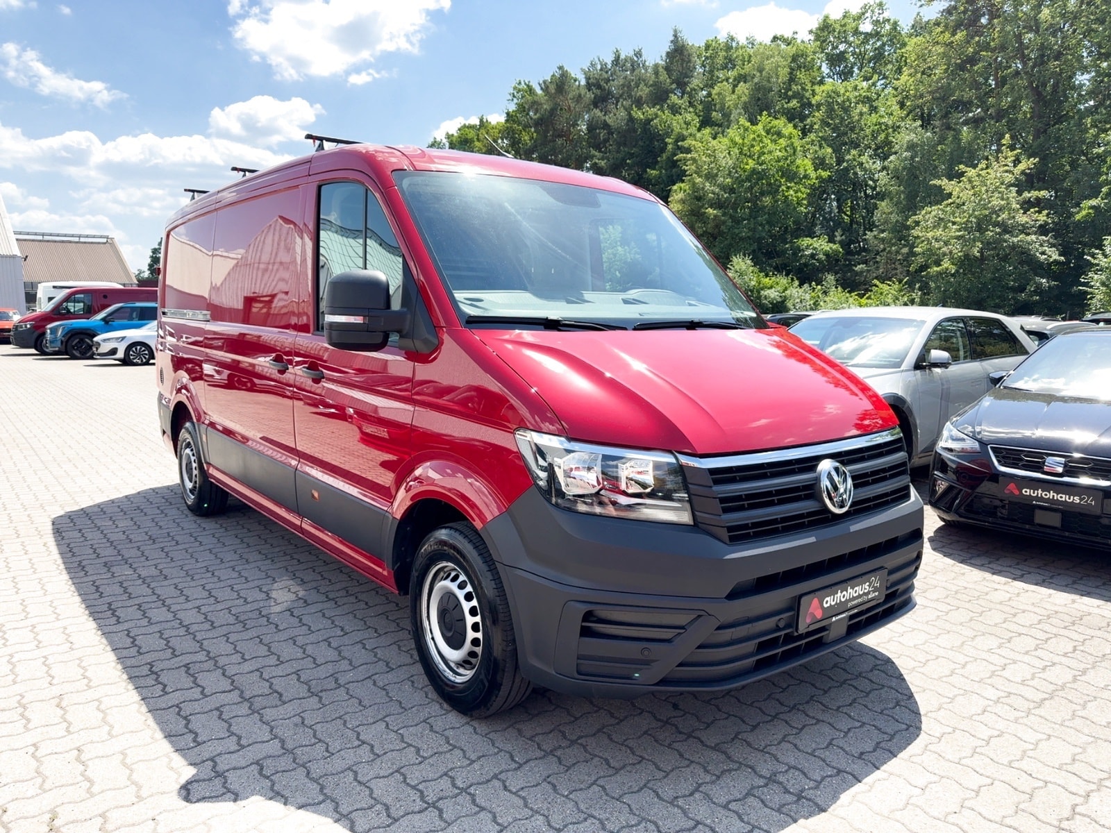 Volkswagen Crafter Transporter VOLKSWAGEN Crafter 35 2,0TDI 75kW mittel Kastenwagen #1