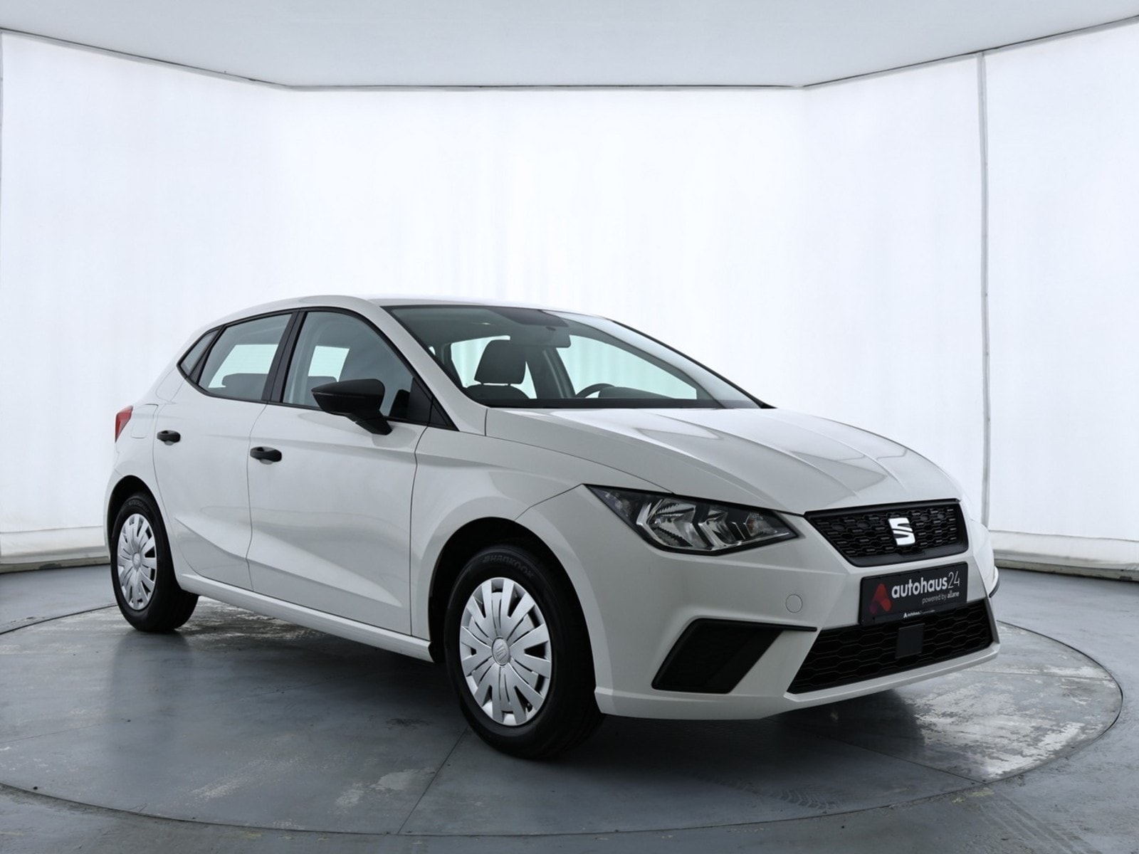 SEAT Ibiza Schräghecklimousine SEAT Ibiza 1.0 MPI 59kW Reference Schräghecklimousine #1