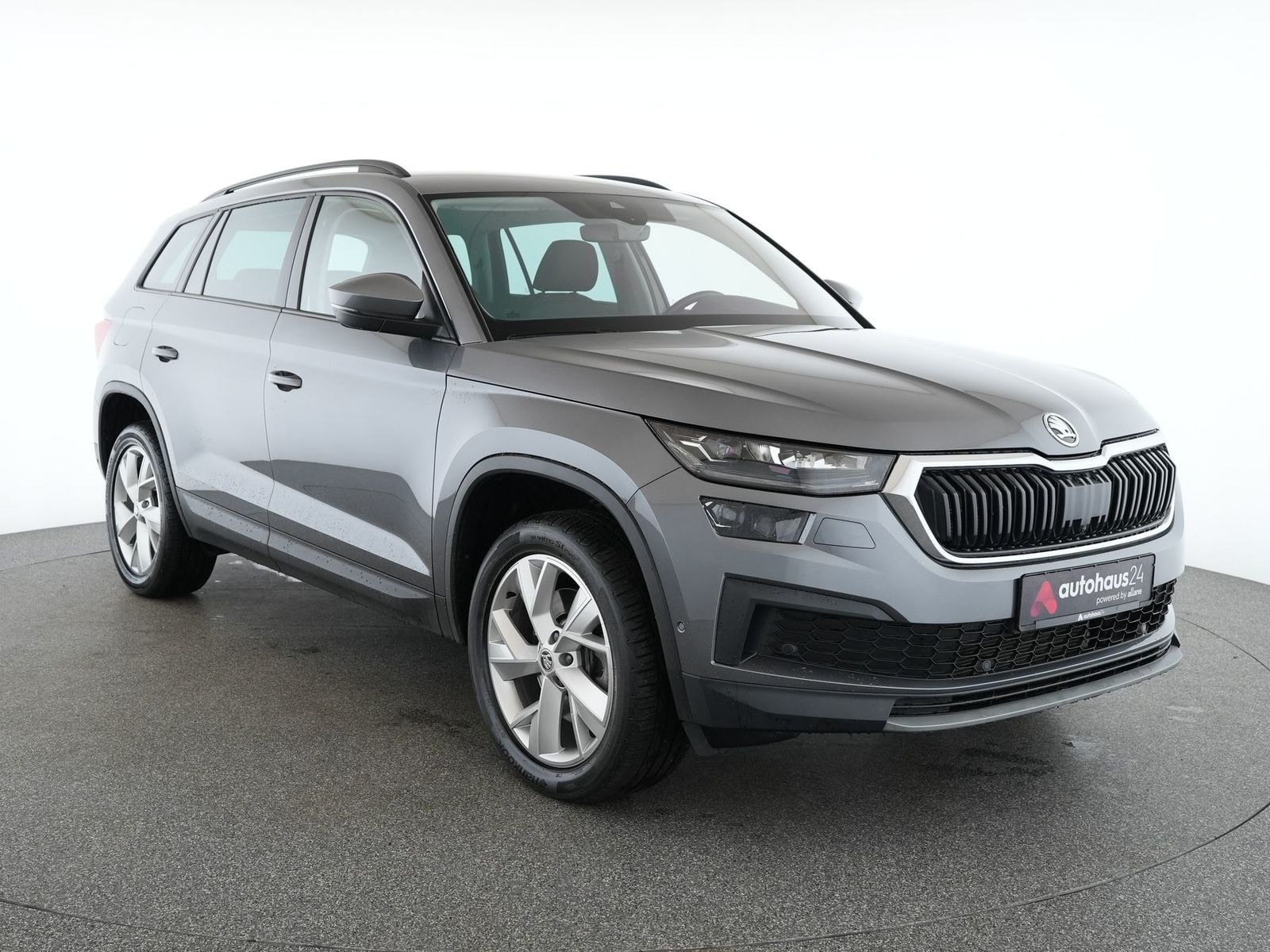 ŠKODA Kodiaq SUV / Crossover / Geländewagen SKODA Kodiaq 2.0l TDI 147kW DSG 4x4 CLEVER Sports Utility Vehicle #1