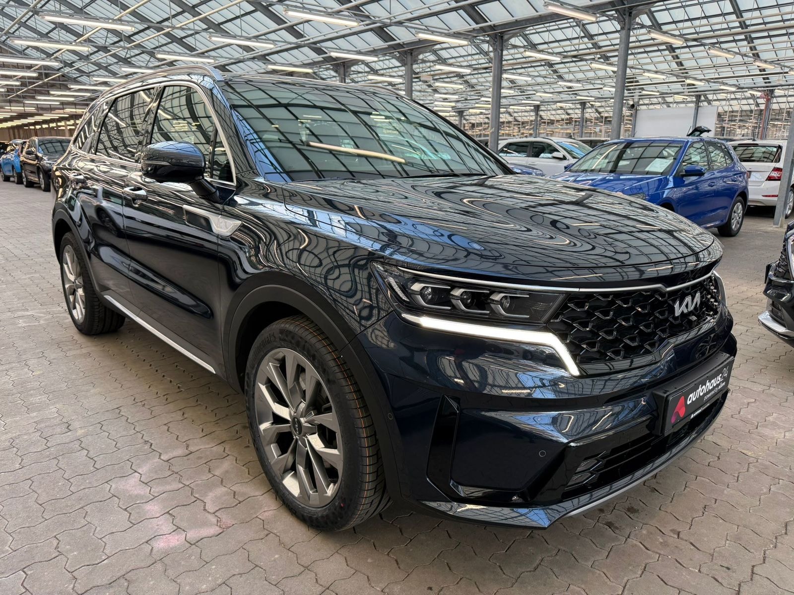 Kia Sorento SUV / Crossover / Geländewagen KIA Sorento 2.2 CRDi AWD Platinum DCT8 Sports Utility Vehicle #1