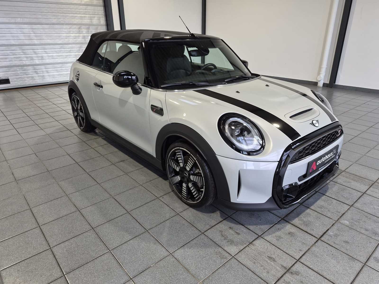 MINI 3-Türer Cabrio / Roadster MINI MINI Cooper S Cabrio MINI Yours Trim Cabriolet #1