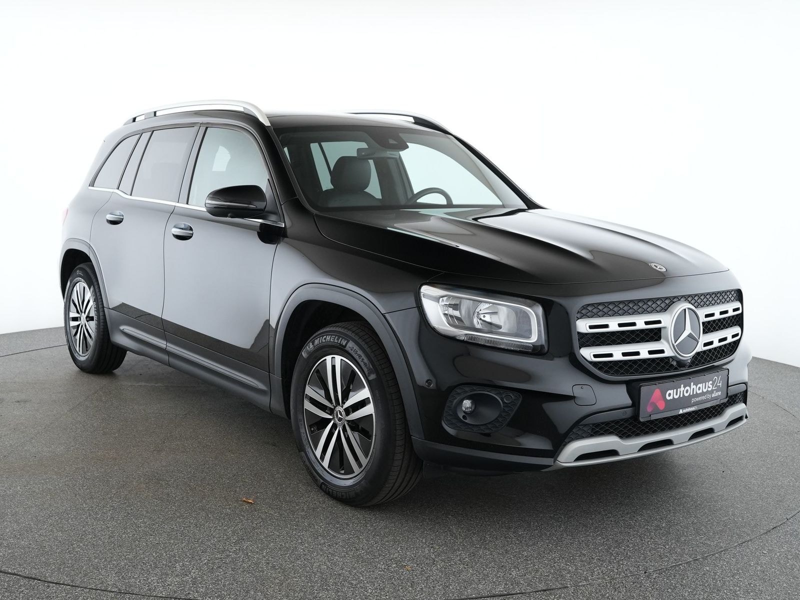 Mercedes-Benz GLB-Klasse SUV / Crossover / Geländewagen MERCEDES GLB GLB 200 d 4MATIC DCT Sports Utility Vehicle #1