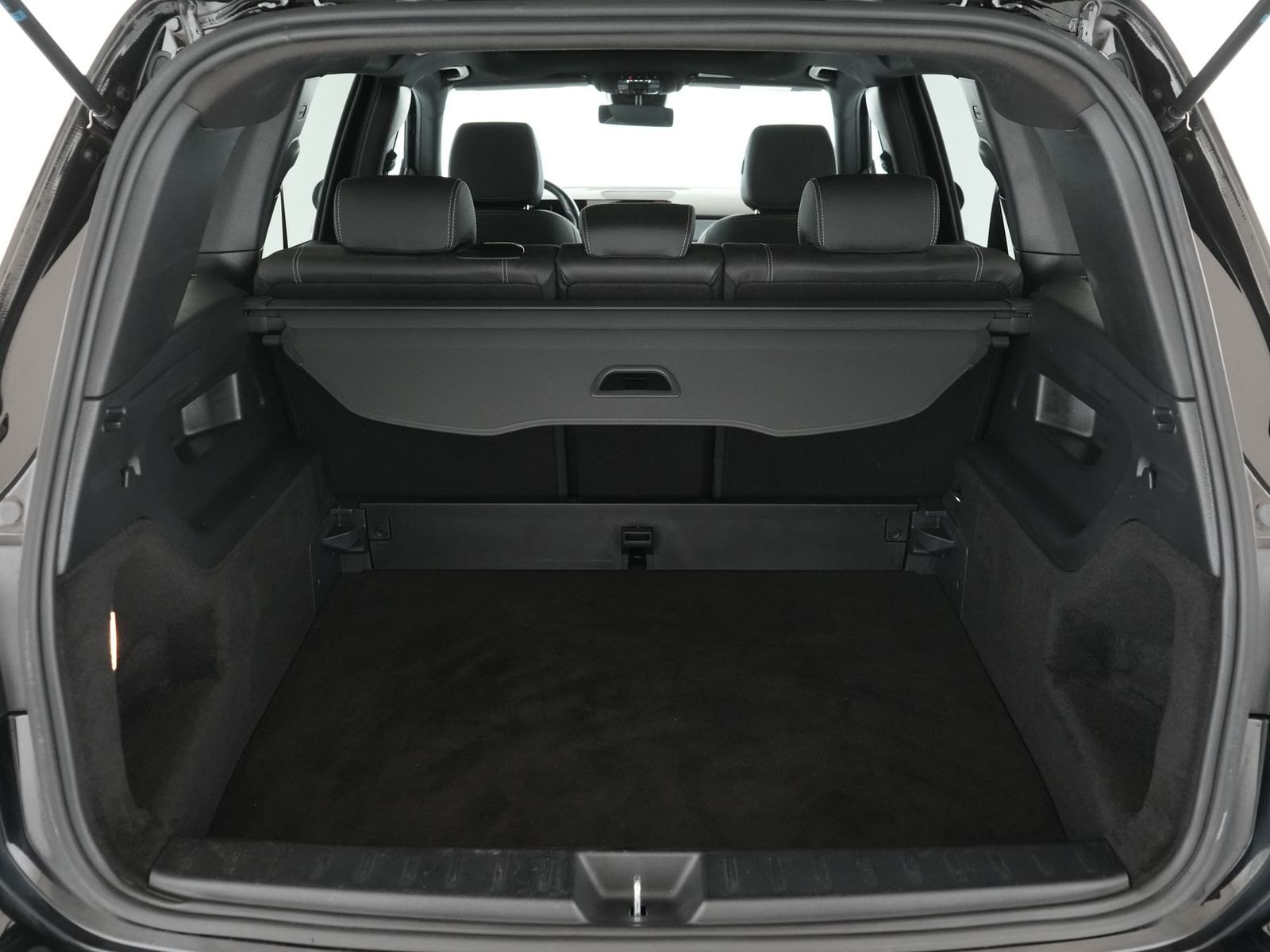 Mercedes Benz GLB-Klasse SUV GLB 200 d Style 4Matic (EURO 6d) #6