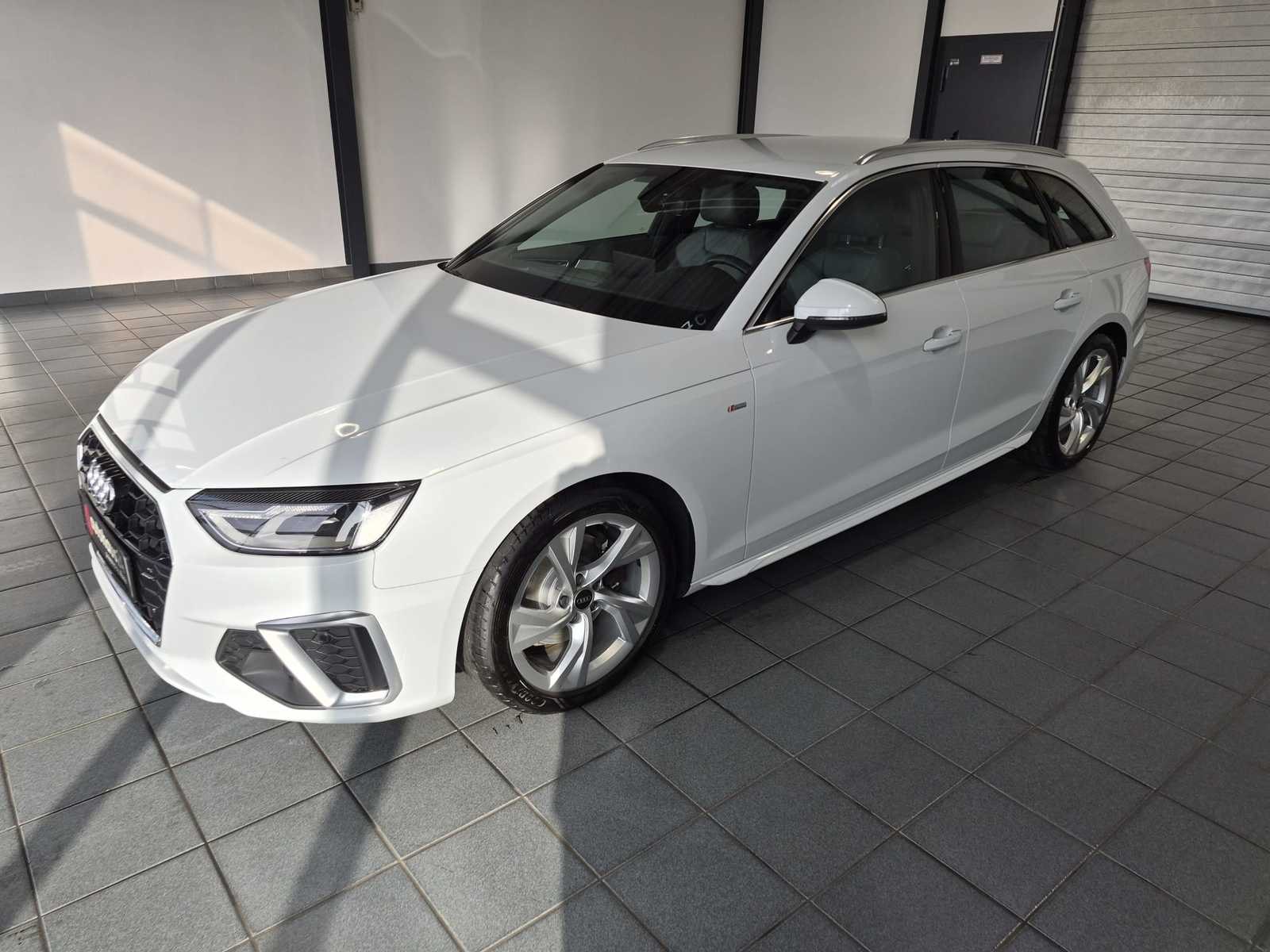 Audi A4 Kombi A4 35 2.0 TDI Avant S line (EURO 6d) #3