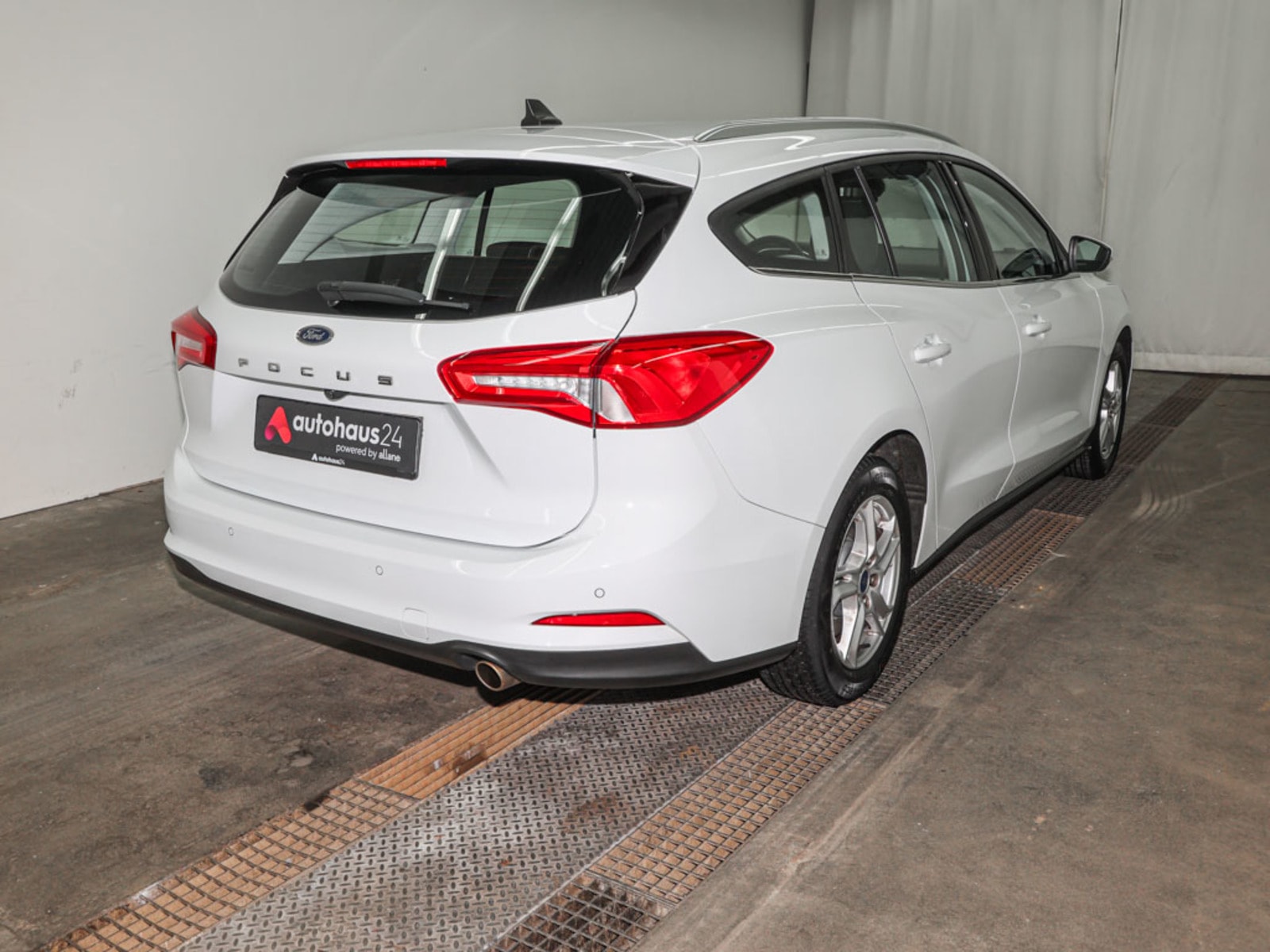 Ford Focus Kombi Focus 1.0 EcoBoost Cool&Connect #4