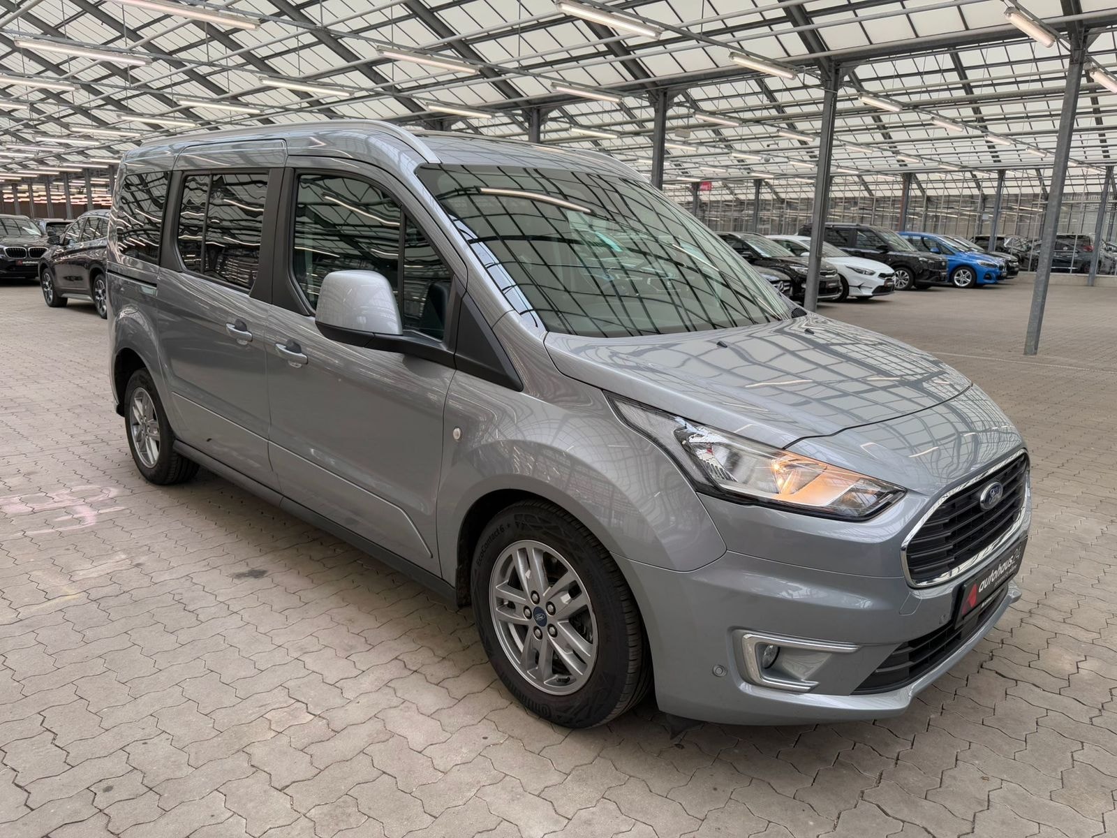 Ford Tourneo Kleinbus / Van FORD Grand Tourneo Connect 1.5 EcoBlue 88kW Auto Titanium Van #1