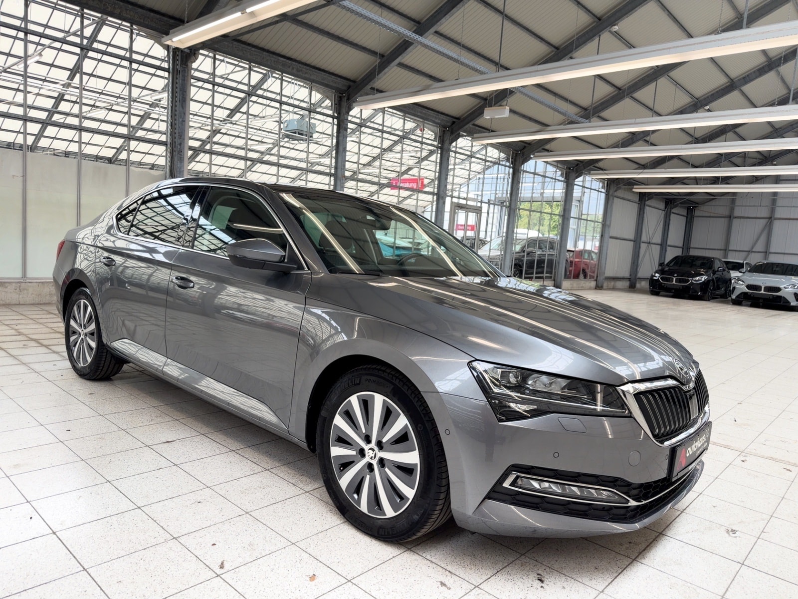 ŠKODA Superb Limousine SKODA Superb 2.0 TDI SCR DSG STYLE Schräghecklimousine #1