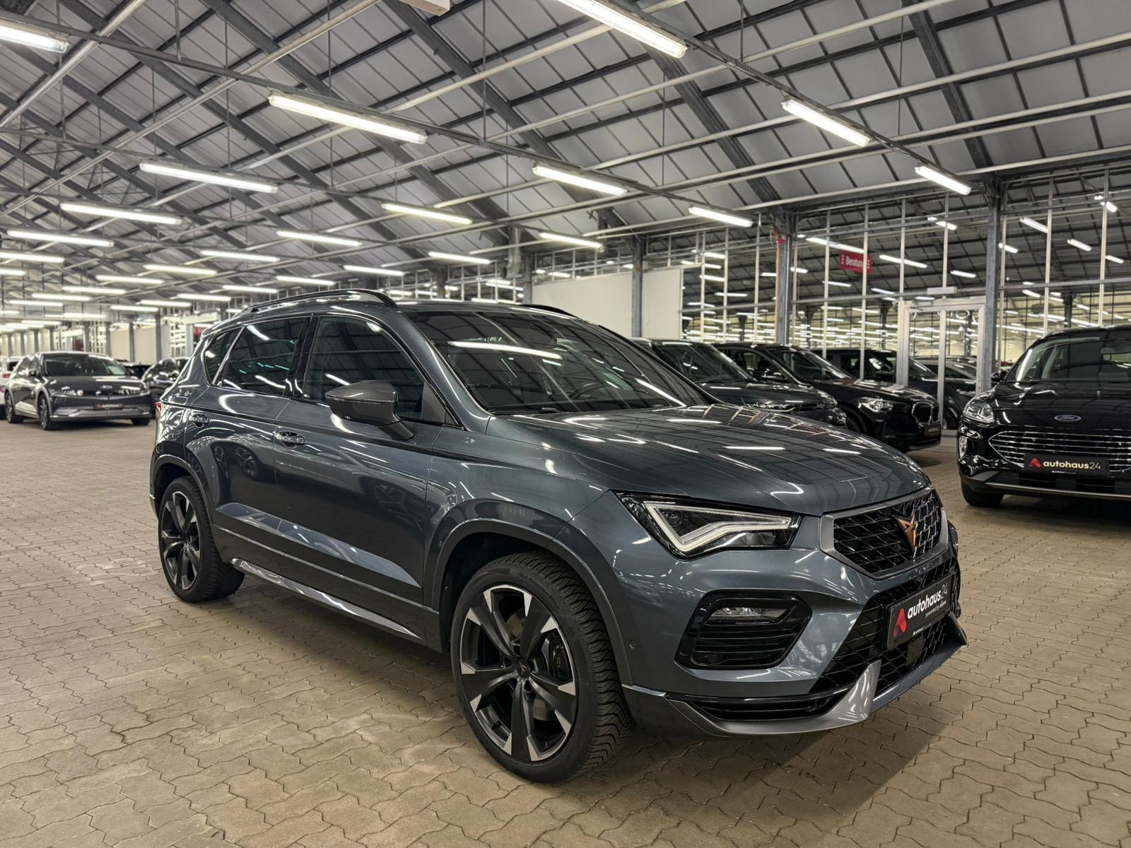 CUPRA Ateca SUV / Crossover / Geländewagen CUPRA Ateca 2.0 TSI 221kW 4Drive DSG Sports Utility Vehicle #1