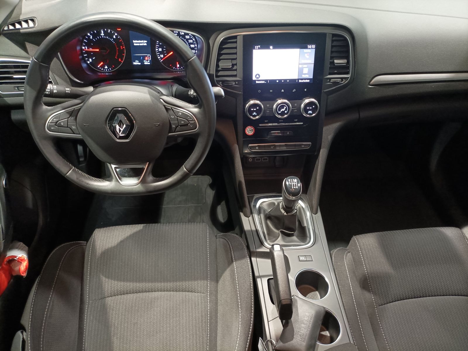 Renault Megane Kombi Megane IV 1.5 BLUE dCi115 Grandt. Business Edition #14
