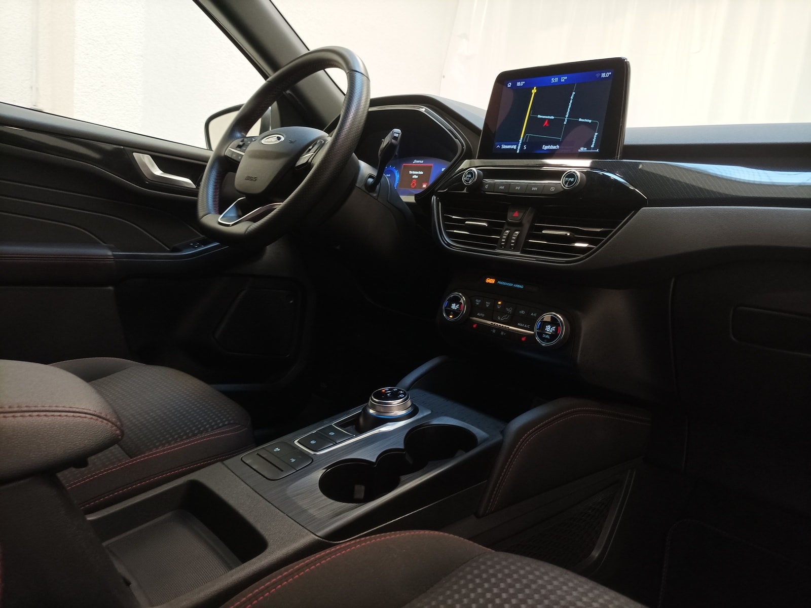 Ford Kuga SUV Kuga 2.5 Duratec Hybrid FHEV ST-Line (EURO 6d) #13