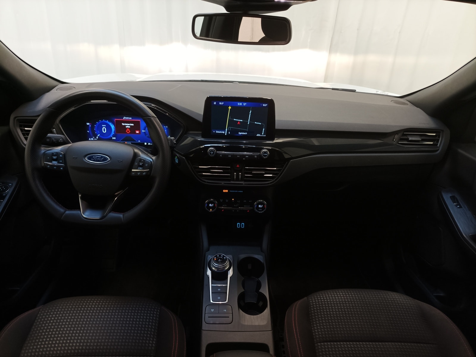 Ford Kuga SUV Kuga 2.5 Duratec Hybrid FHEV ST-Line (EURO 6d) #9