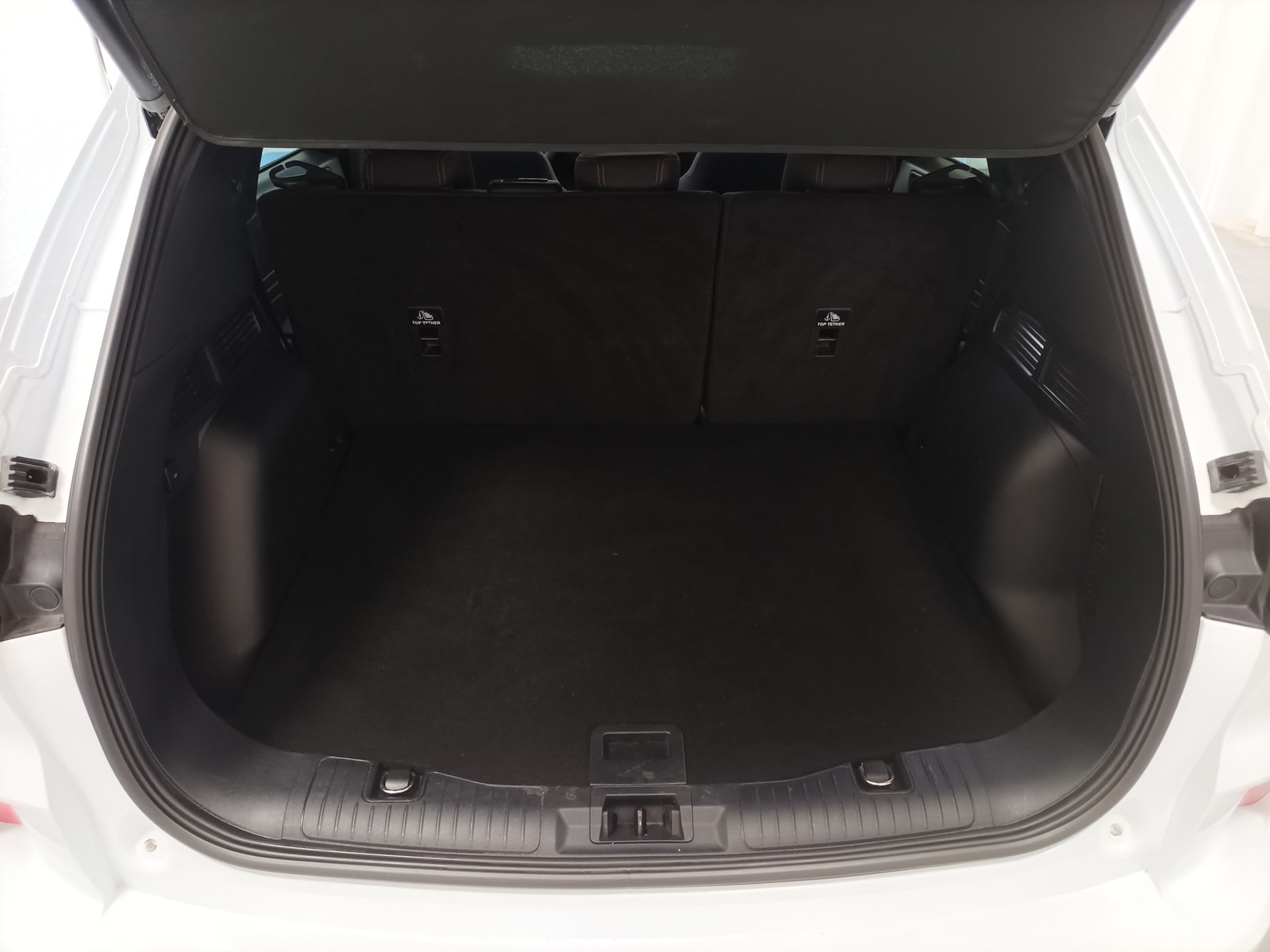 Ford Kuga SUV Kuga 2.5 Duratec Hybrid FHEV ST-Line (EURO 6d) #6