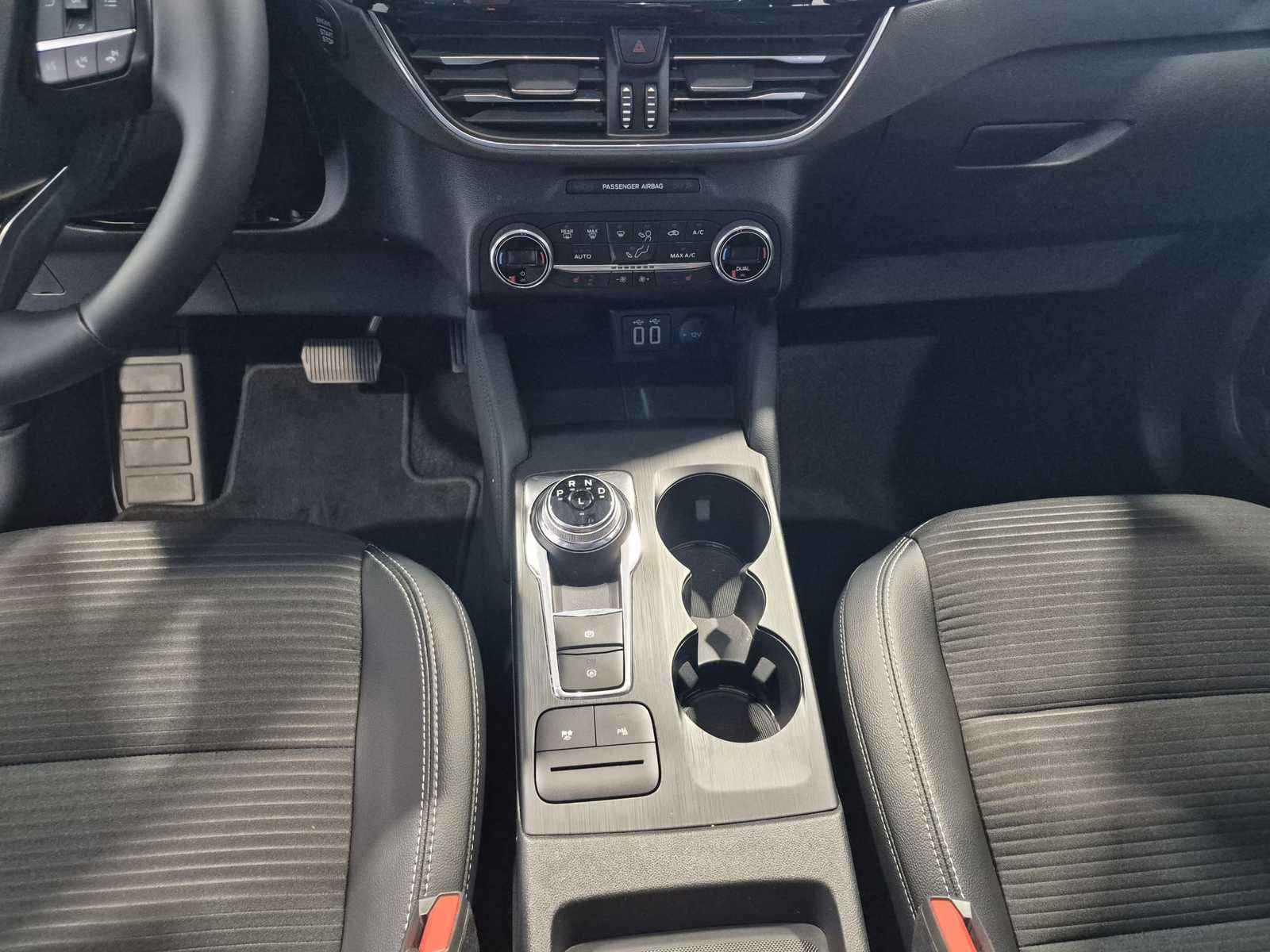 Ford Kuga SUV Kuga 2.5 Duratec Hybrid FHEV Titanium X (EURO 6d) #12