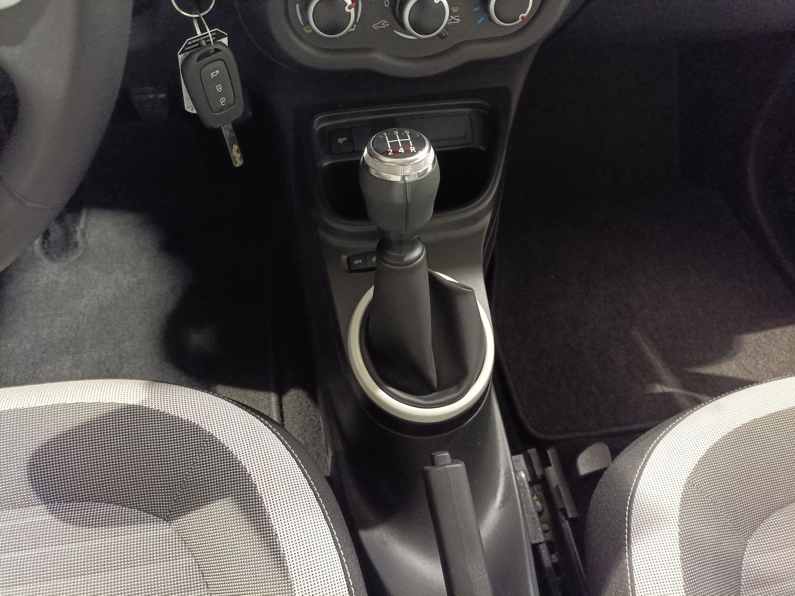 Renault Twingo Schräghecklimousine Twingo 1.0 SCe 65 Limited #12