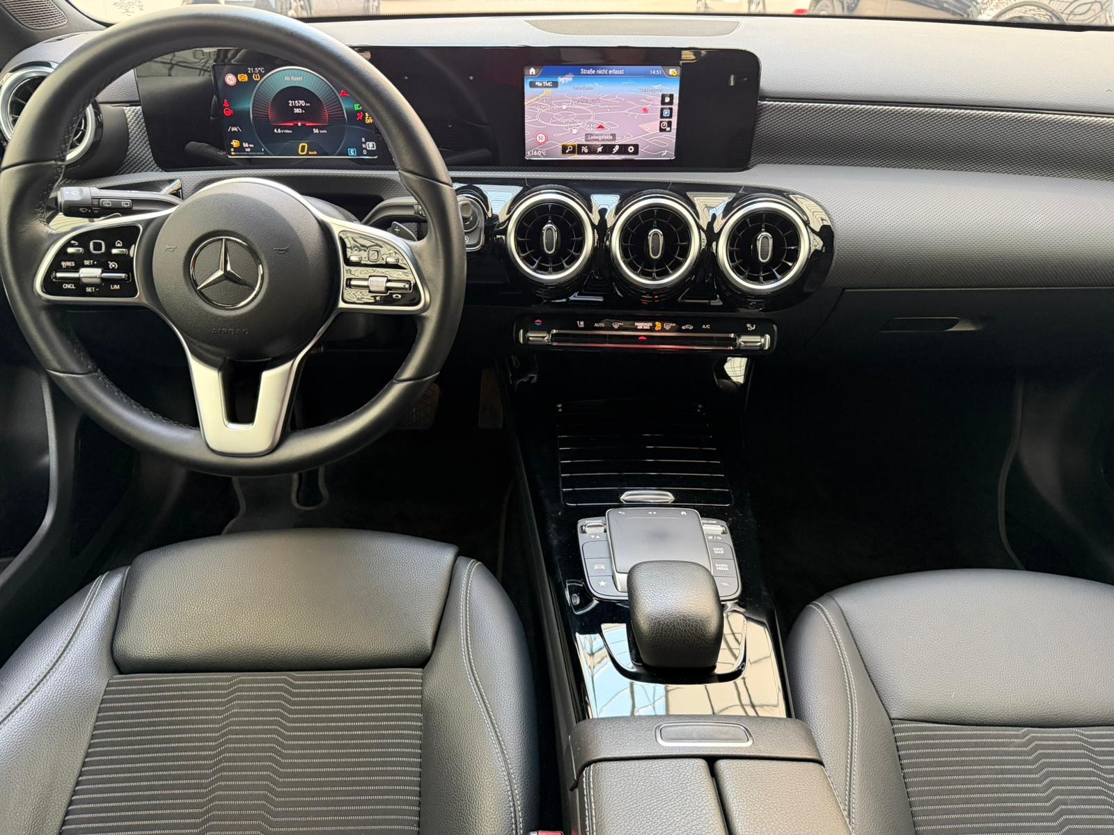 Mercedes Benz A-Klasse Limousine A 220 d Progressive 4Matic (EURO 6d) #11