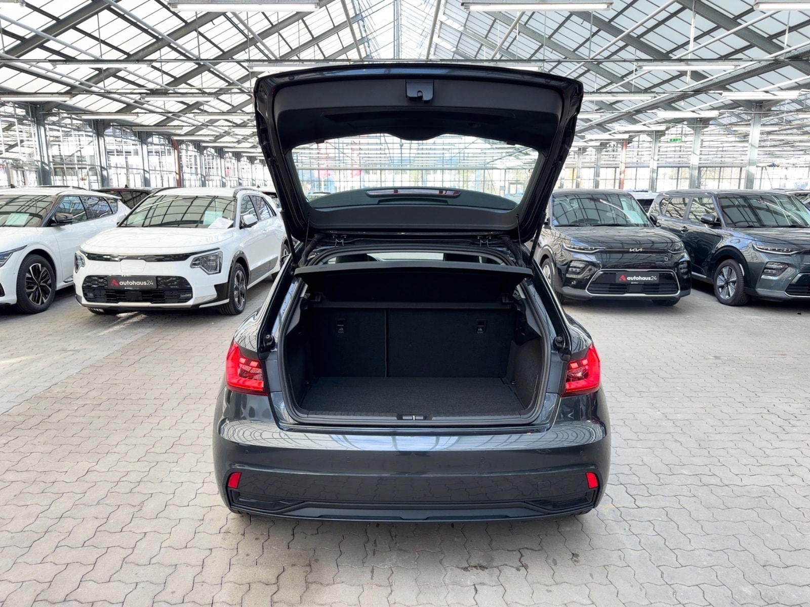 Audi A1 Limousine A1 30 Sportback 1.0.TFSI advanced (EURO 6d) #6