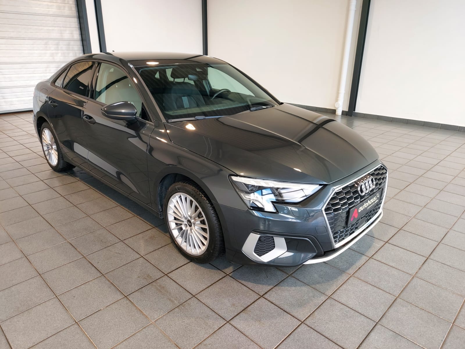 Audi A3 Limousine AUDI A3 35 TFSI S tronic advanced Limousine Limousine #1