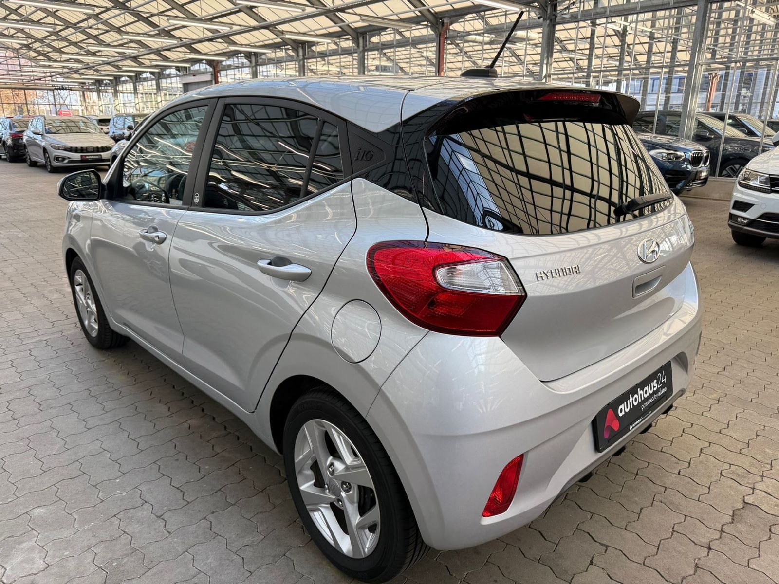 Hyundai i10 Schräghecklimousine i10 1.0 Edition 30 #4