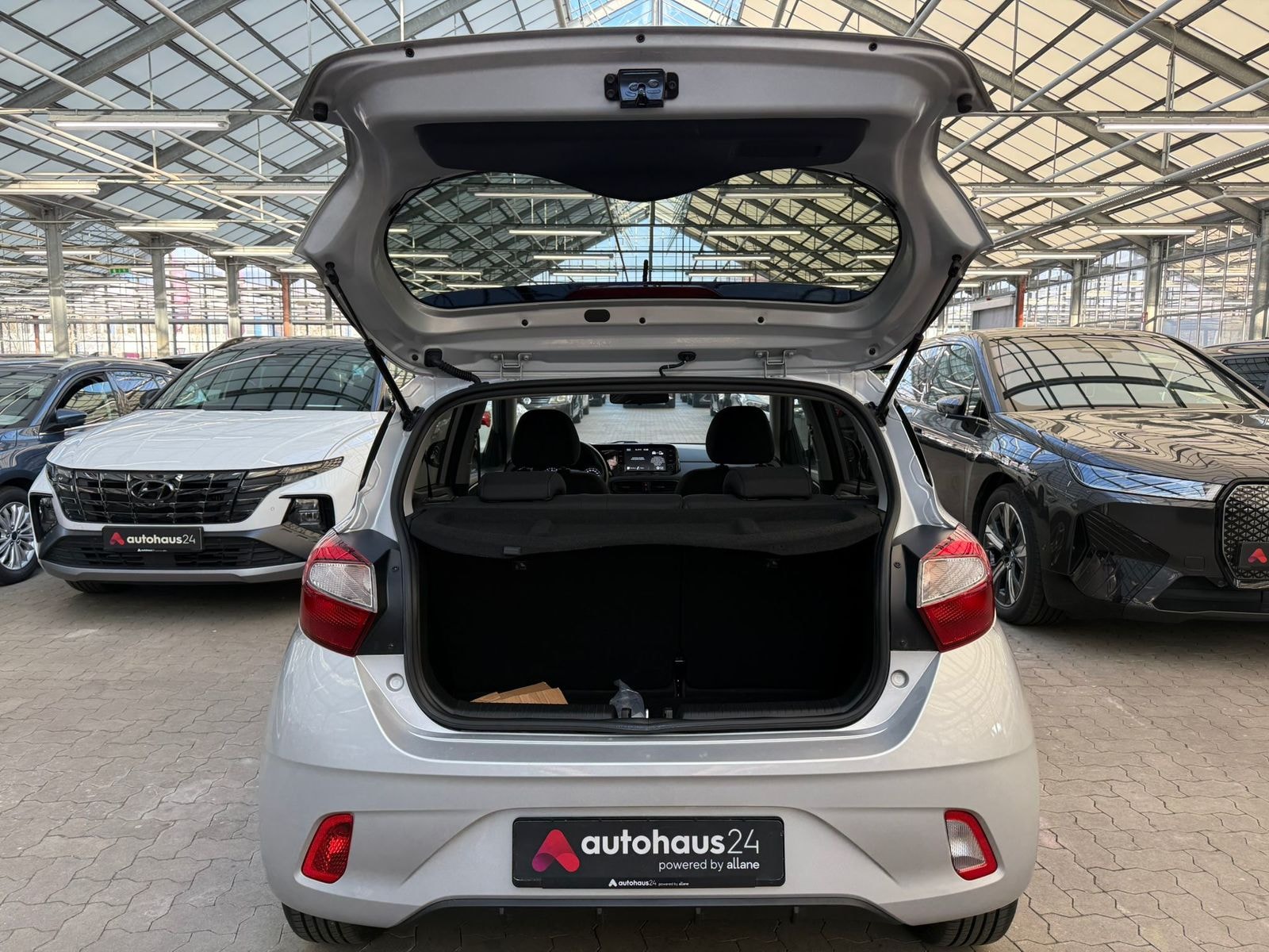 Hyundai i10 Schräghecklimousine i10 1.0 Edition 30 #6