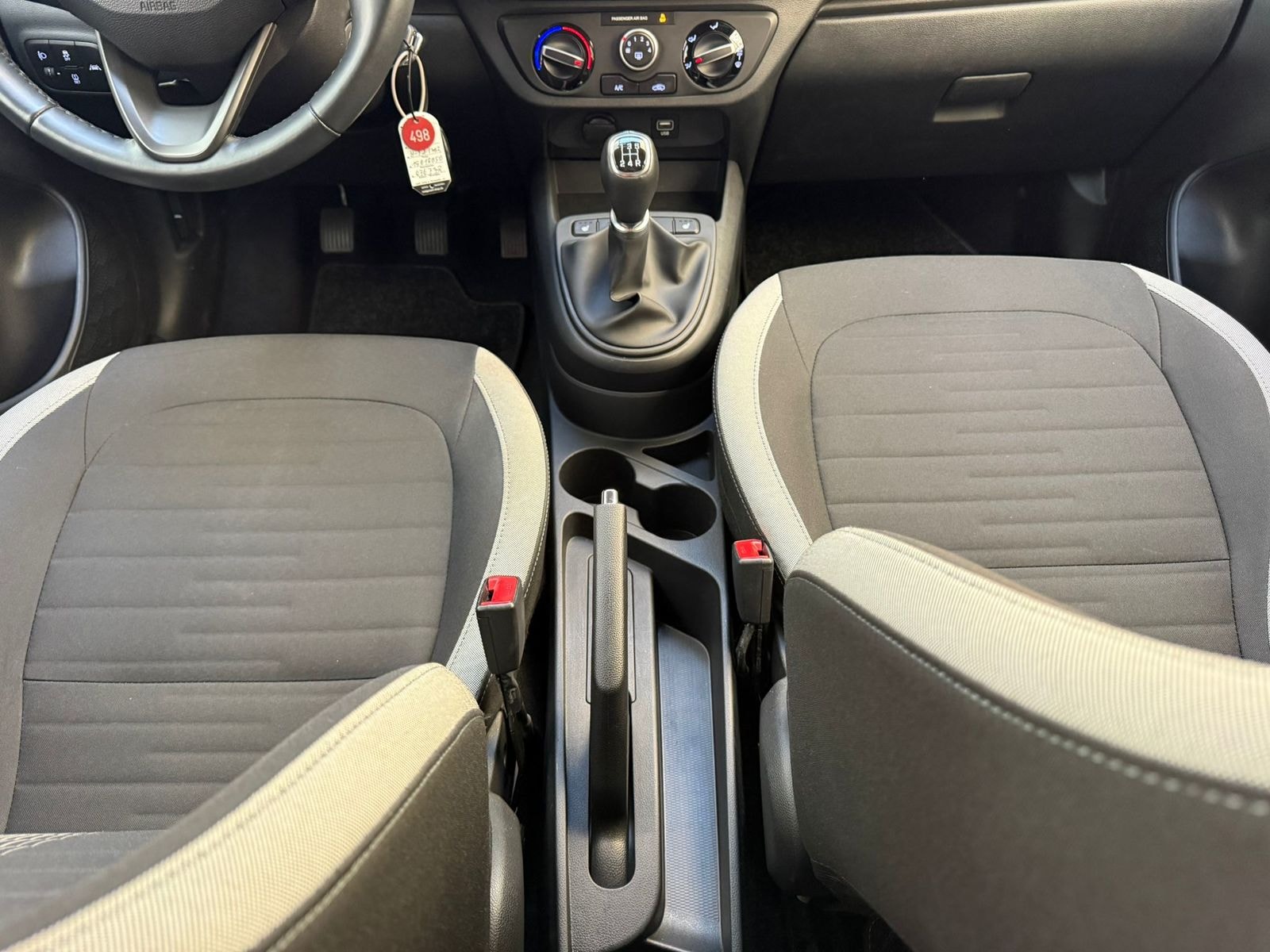 Hyundai i10 Schräghecklimousine i10 1.0 Edition 30 #14