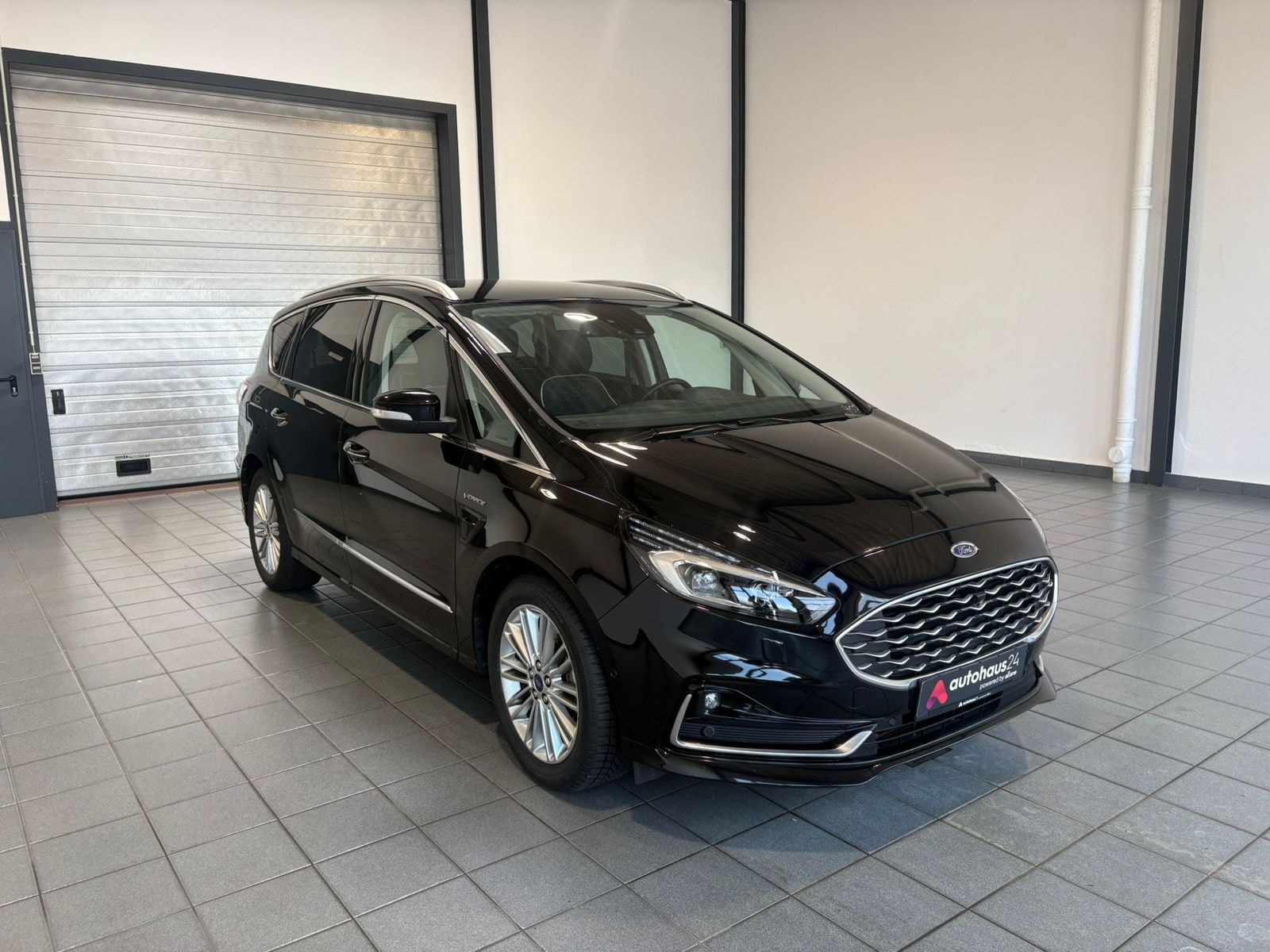 Ford S-MAX Kleinbus / Van FORD S-MAX 2.5 Duratec FHEV Vignale Van #1