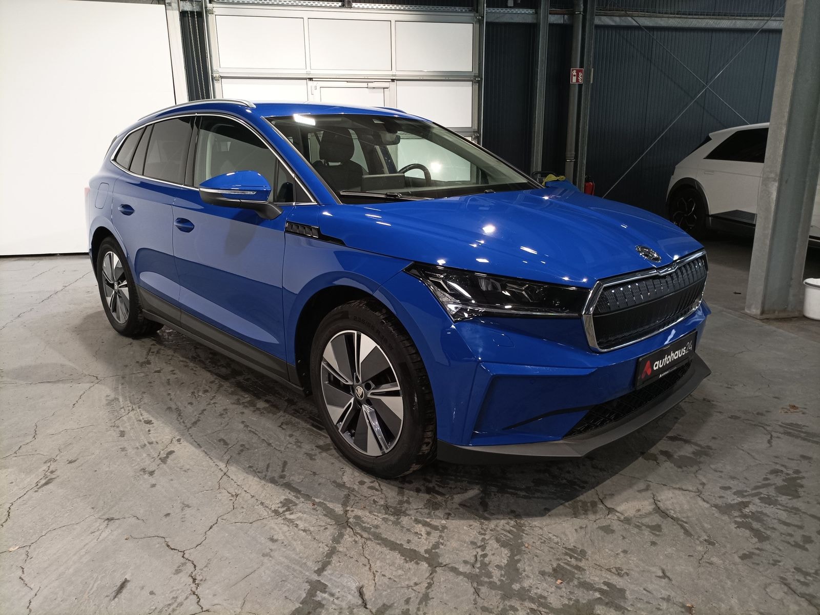 ŠKODA ENYAQ SUV / Crossover / Geländewagen SKODA ENYAQ iV 80 Sports Utility Vehicle #1