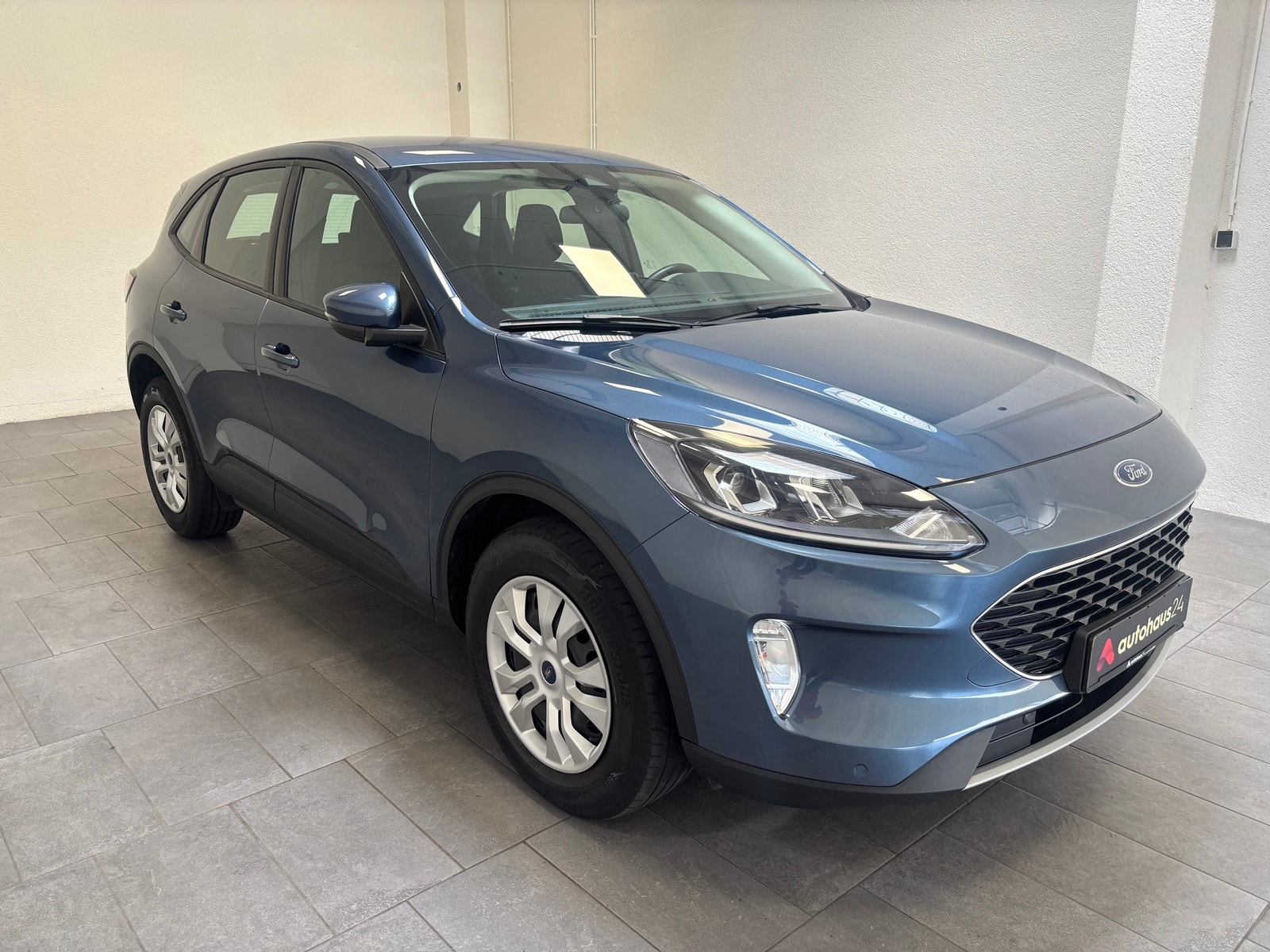 Ford Kuga SUV / Crossover / Geländewagen FORD Kuga 1.5 EcoBoost 110kW Cool & Connect Sports Utility Vehicle #1