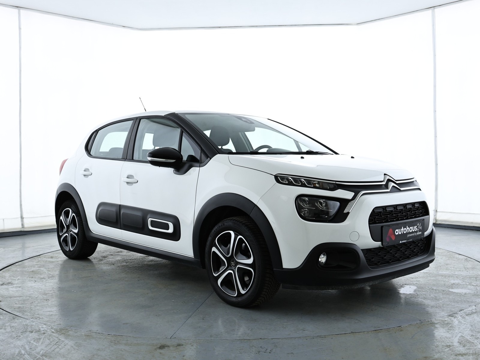 Citroën C3 Limousine CITROEN C3 PureTech 83 Stop&Start FEEL PACK Schräghecklimousine #1