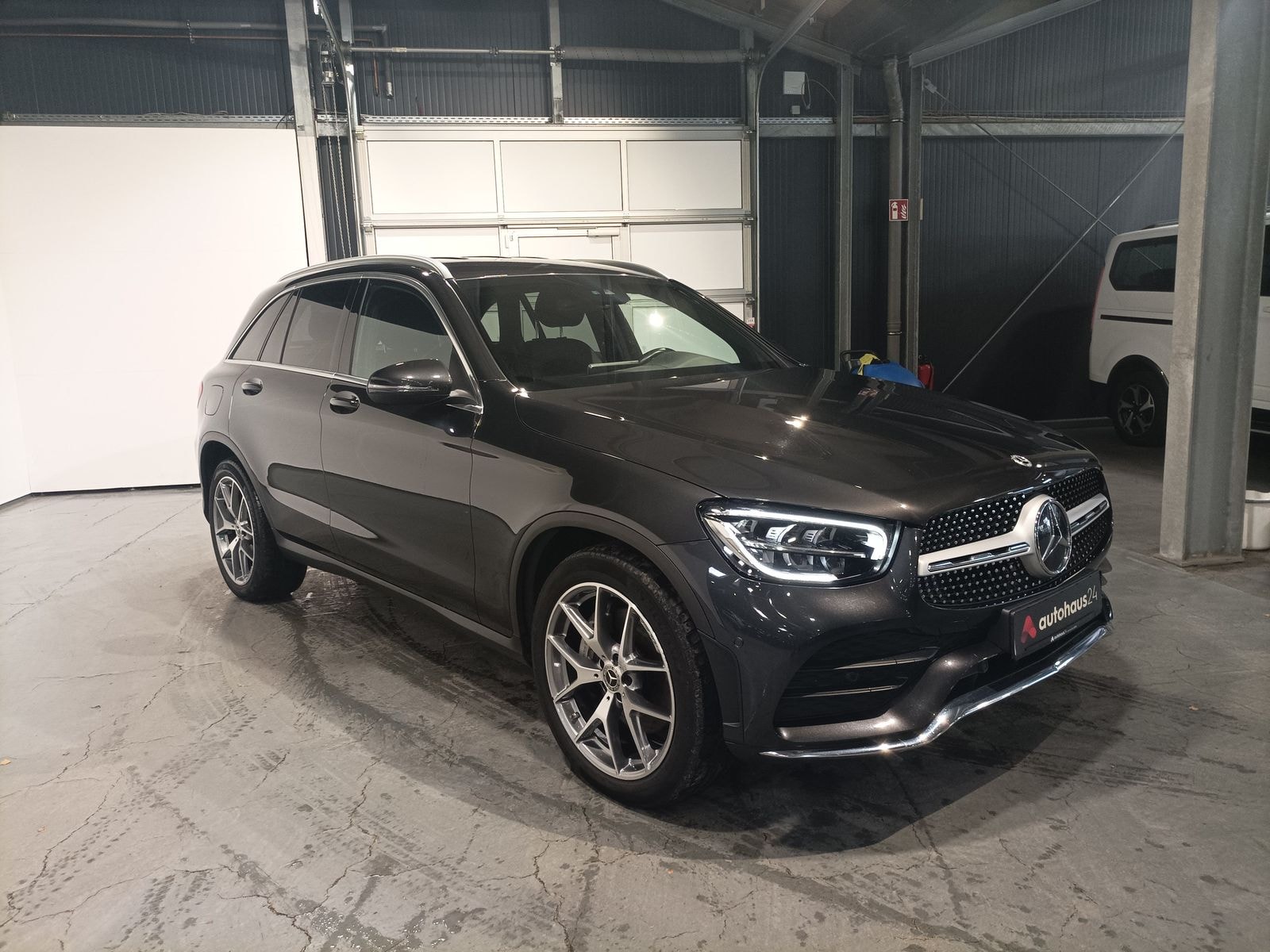 Mercedes-Benz GLC-Klasse SUV / Crossover / Geländewagen MERCEDES GLC GLC 300 d 4MATIC Autom. Sports Utility Vehicle #1