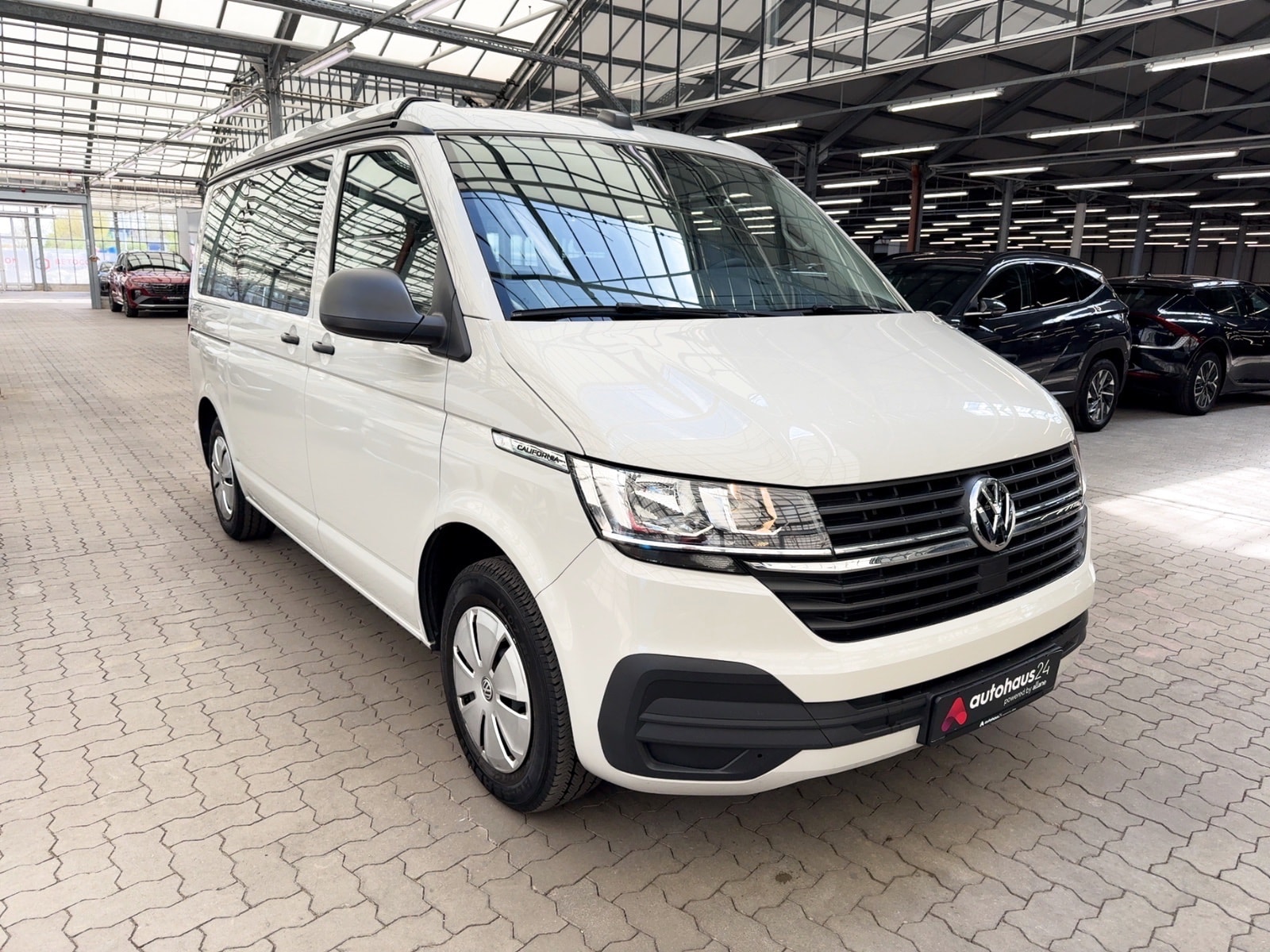 Volkswagen Multivan Kleinbus / Van VOLKSWAGEN California 2,0 TDI 81kW BMT Beach Camper Campingbus #1
