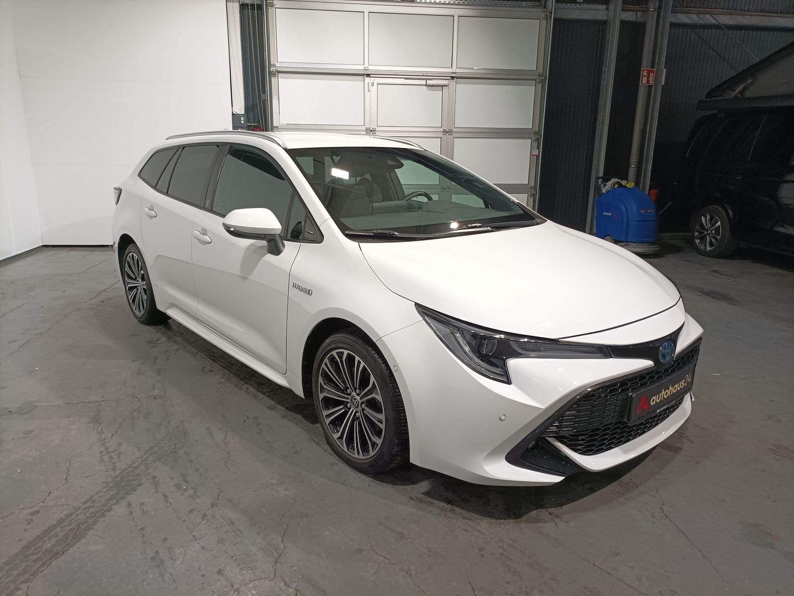 Toyota Corolla Kombi TOYOTA Corolla 2,0 Hybrid Team Deutsch Touring Sports Kombi #1