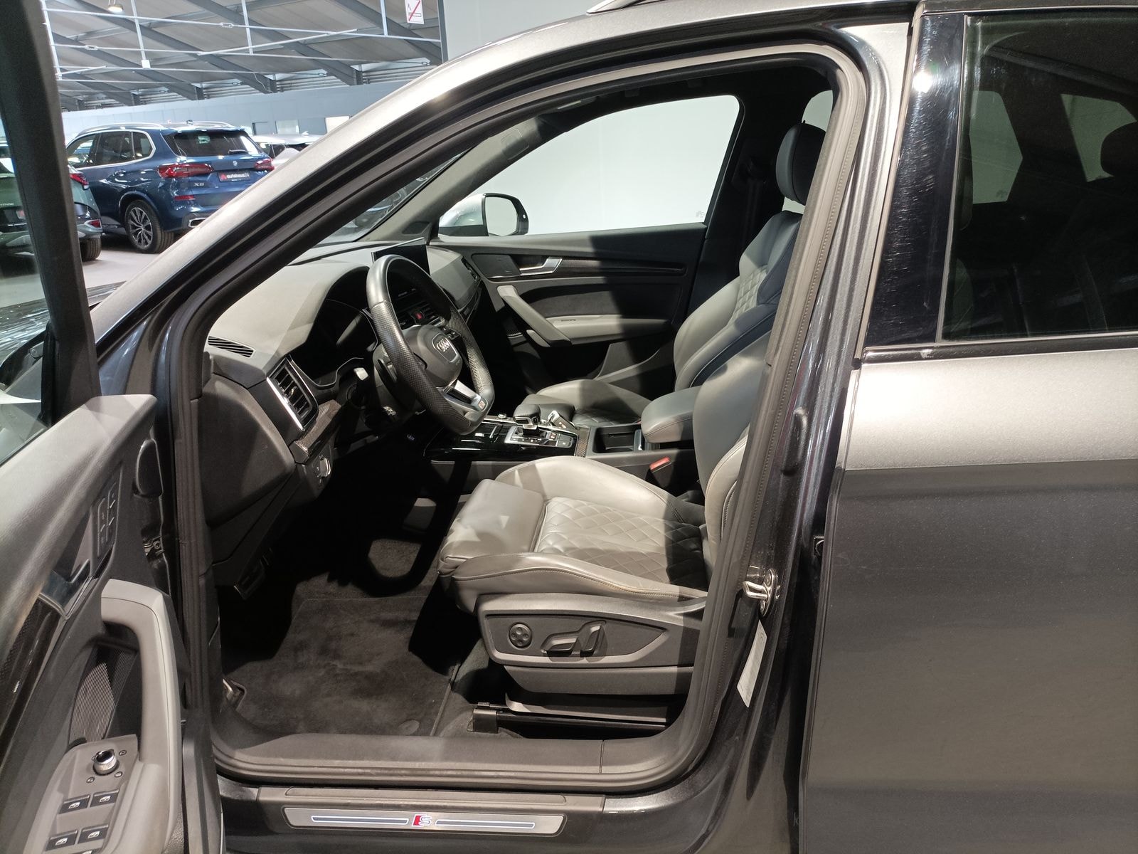 Audi SQ5 SUV SQ5 3.0 TDI quattro MHEV #8