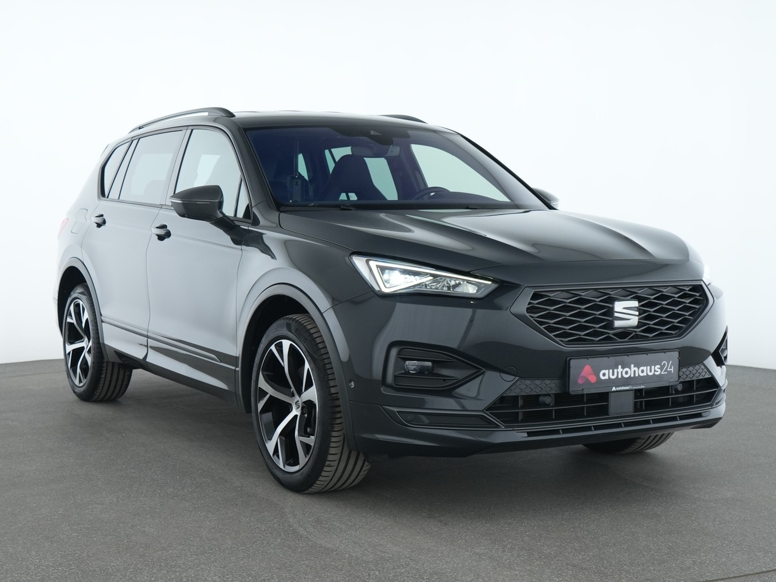 SEAT Tarraco SUV / Crossover / Geländewagen SEAT Tarraco 2.0 TDI 110kW FR DSG Sports Utility Vehicle #1