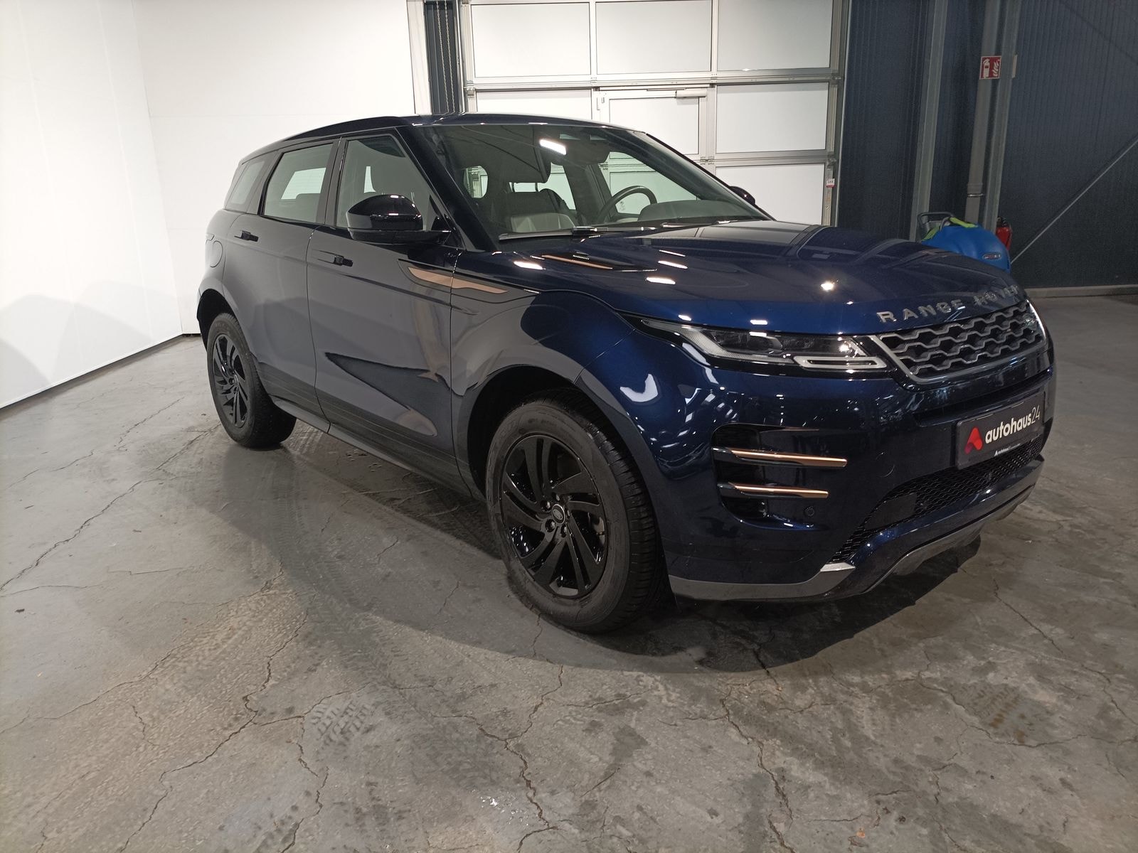 Land Rover Range Rover Evoque SUV / Crossover / Geländewagen LAND ROVER Range Rover Evoque D200 R-DYNAMIC SE AWD Automatik Sports Utility Veh #1