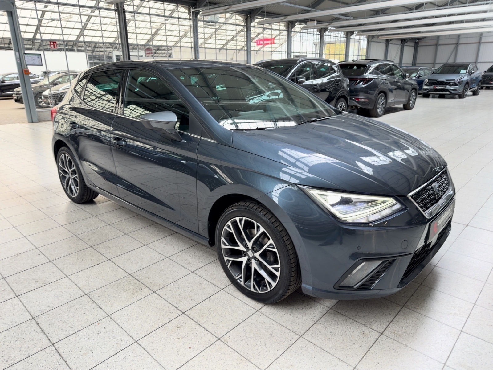 SEAT Ibiza Limousine SEAT Ibiza 1.0 TSI 81kW XCELLENCE DSG Schräghecklimousine #1