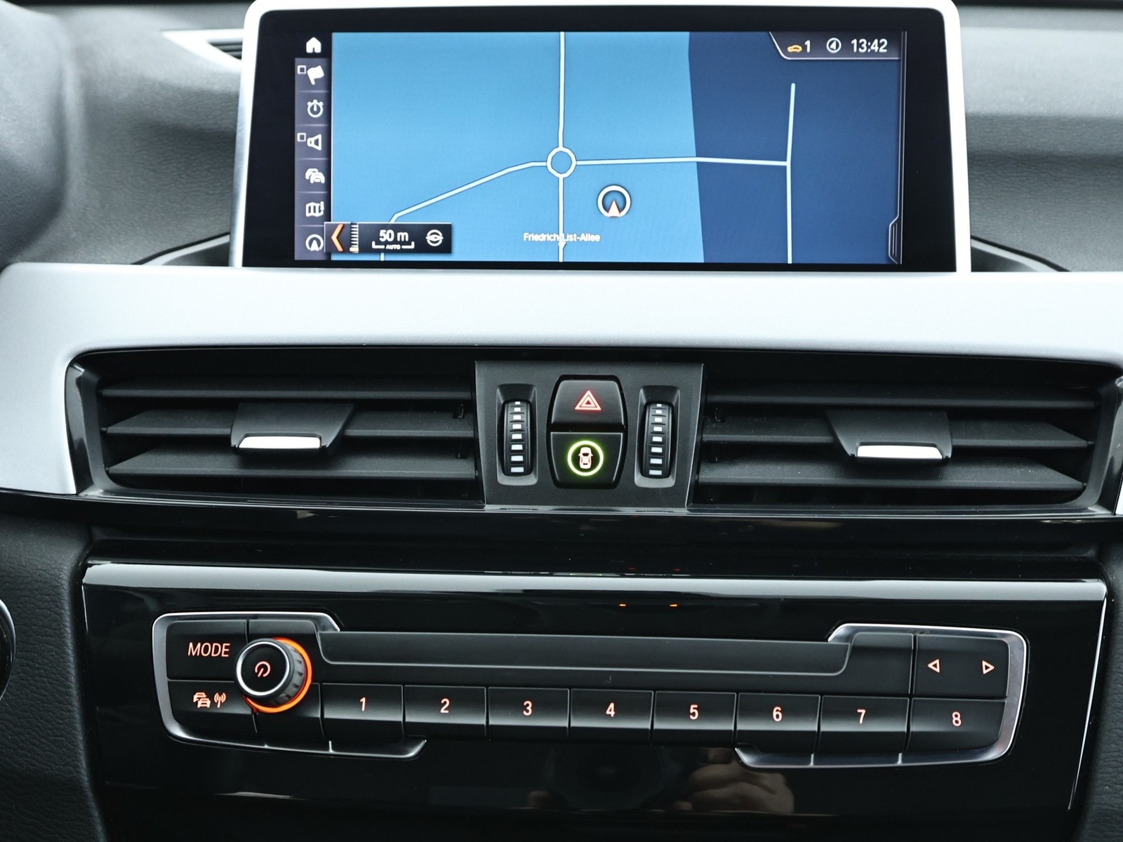 BMW X1 SUV X1 sDrive20i Advantage #12