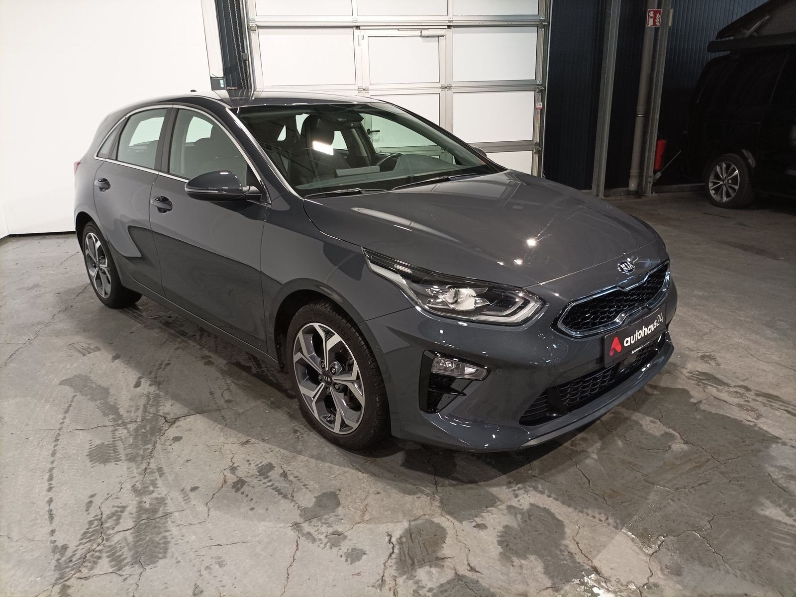 Kia Ceed Limousine KIA Ceed 1.5 T-GDI DCT Spirit Schräghecklimousine #1