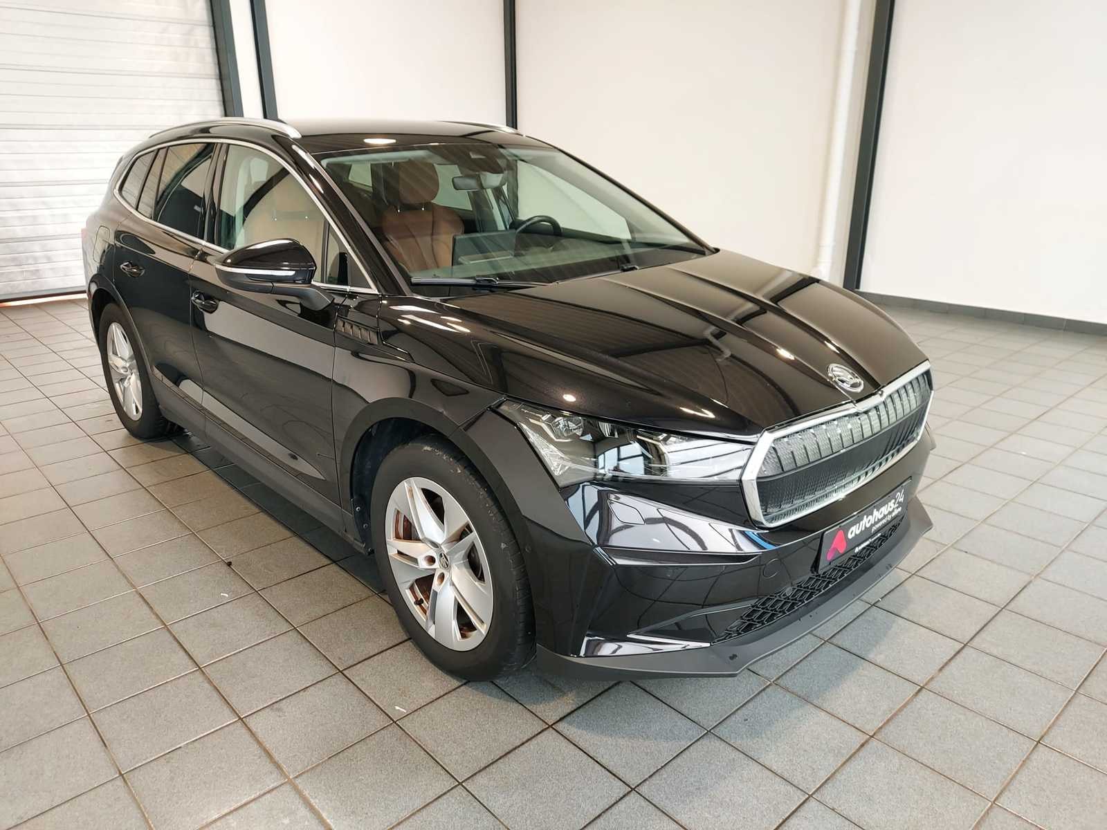 ŠKODA ENYAQ SUV / Crossover / Geländewagen SKODA ENYAQ iV 80 Sports Utility Vehicle #1