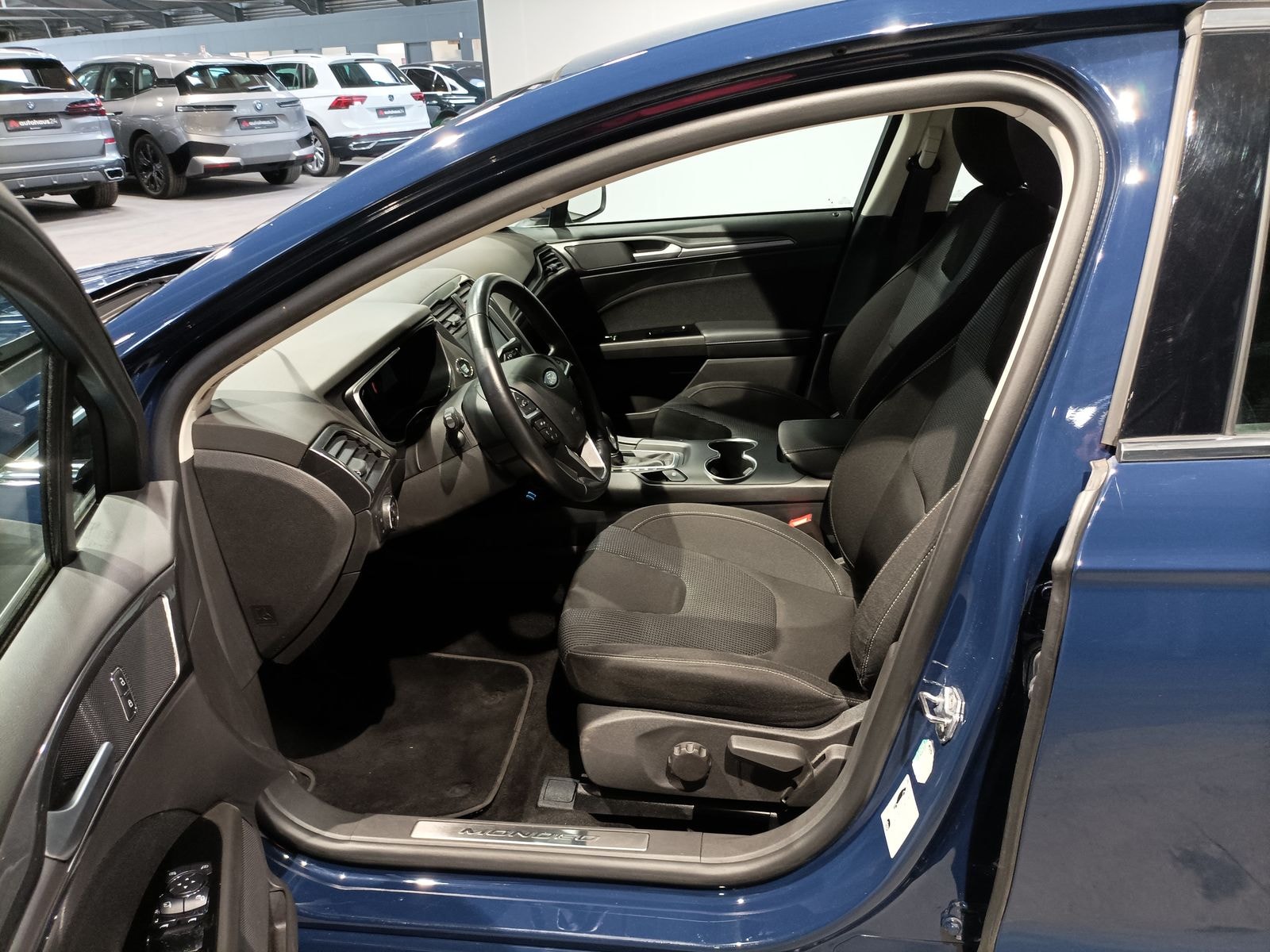 Ford Mondeo Limousine Mondeo 2.0 Hybrid Titanium (EURO 6d) #8